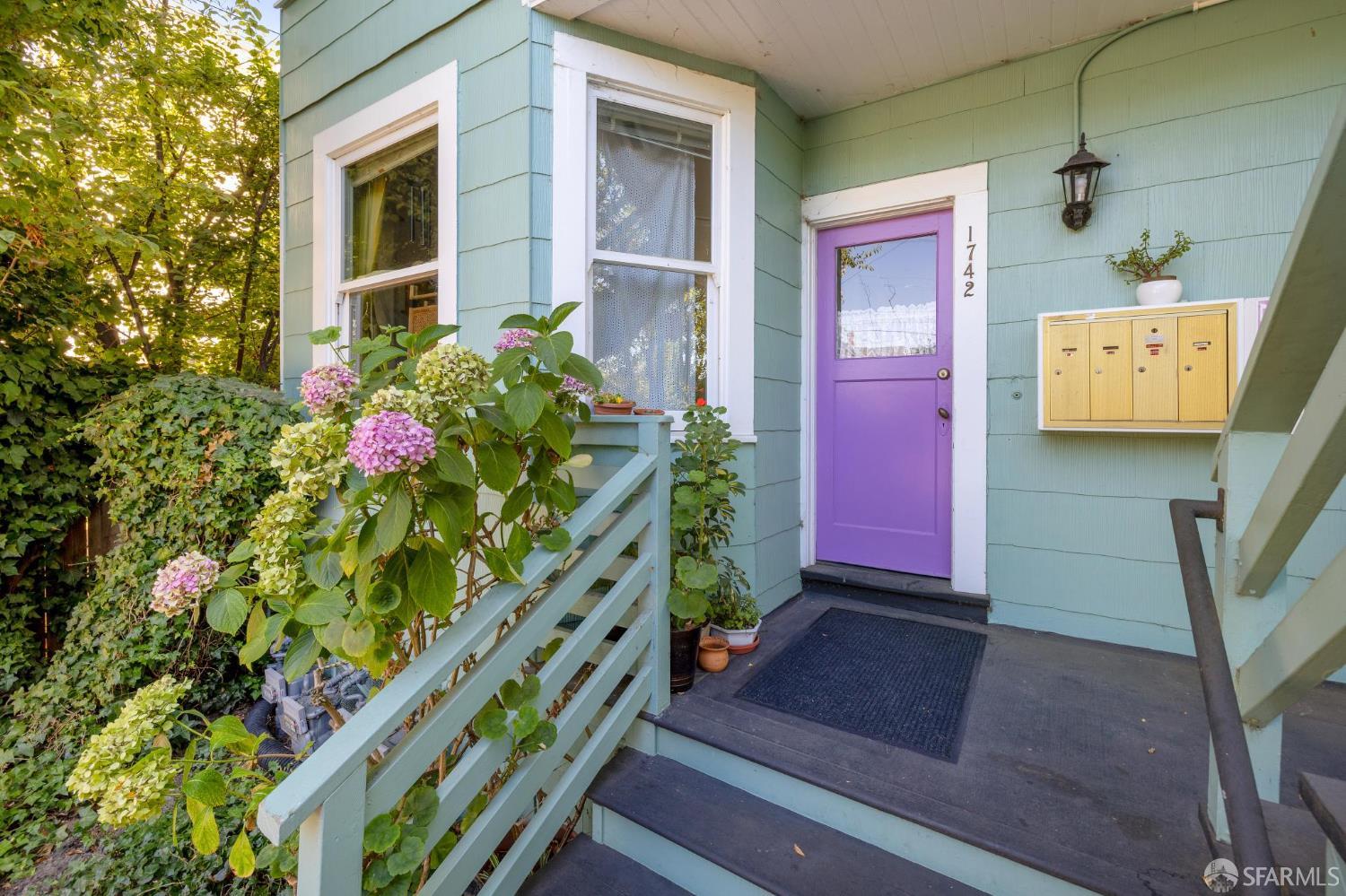 Detail Gallery Image 24 of 30 For 1742 Blake St #2,  Berkeley,  CA 94703 - 1 Beds | 1 Baths