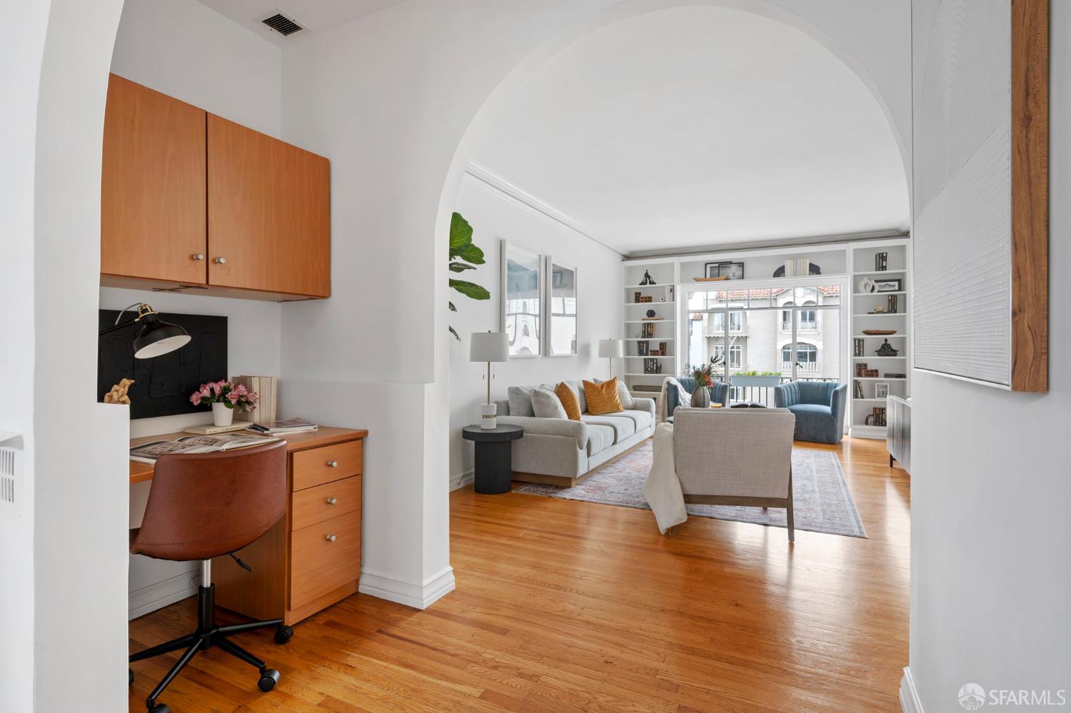 Detail Gallery Image 5 of 43 For 3675 Fillmore St #201,  San Francisco,  CA 94123 - 1 Beds | 1 Baths