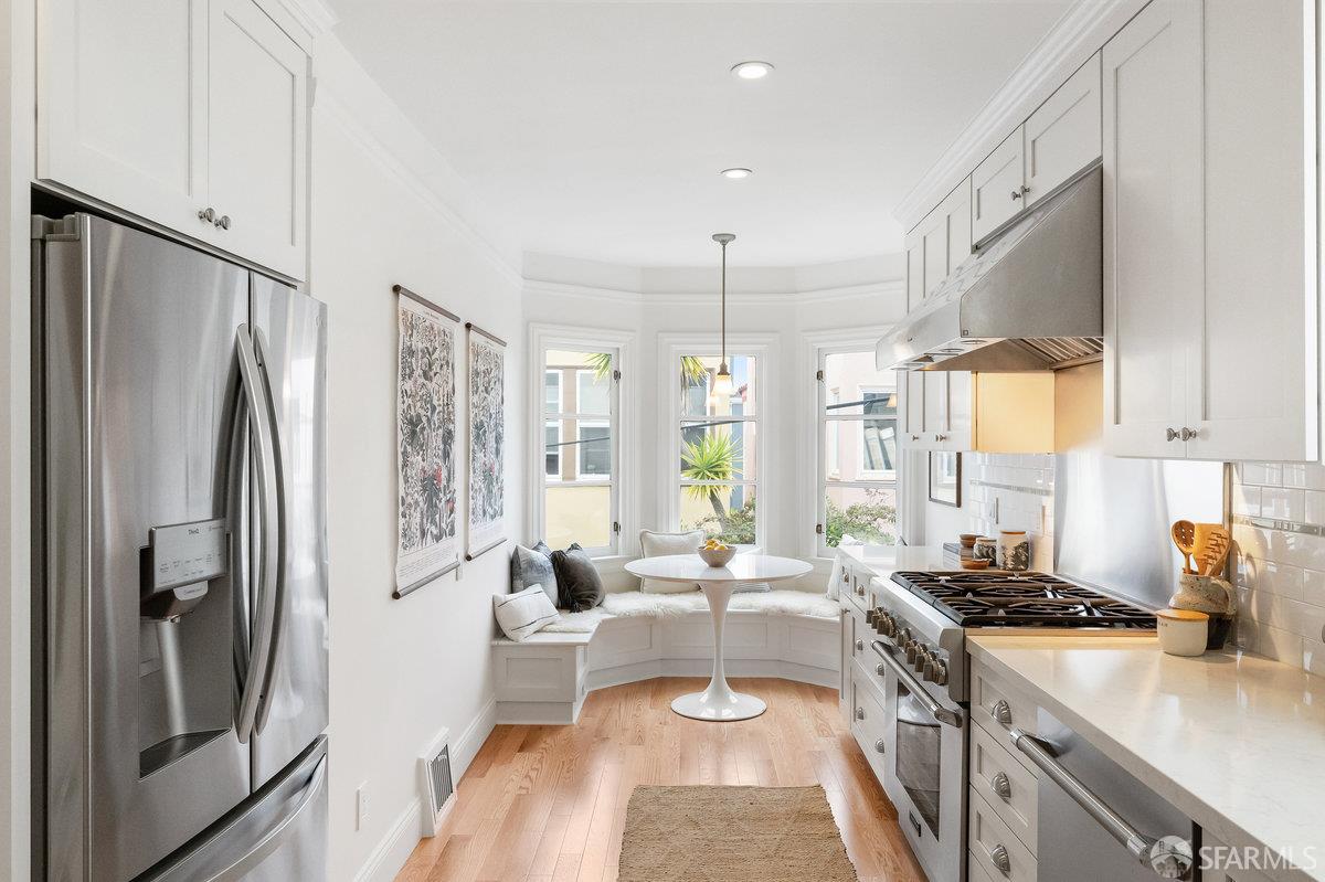 Detail Gallery Image 13 of 51 For 115 Pinehurst Way, San Francisco,  CA 94127 - 3 Beds | 3 Baths