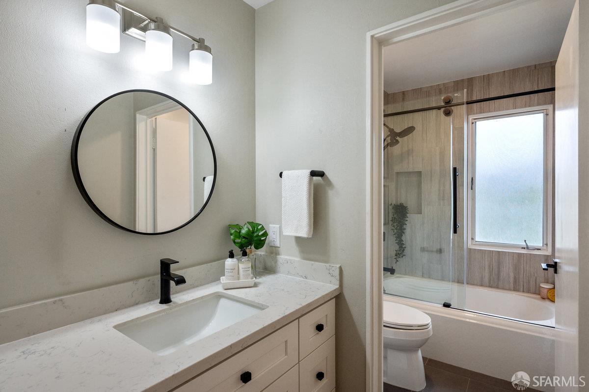 Detail Gallery Image 12 of 40 For 800 Larkspur Dr, Millbrae,  CA 94030 - 3 Beds | 3 Baths