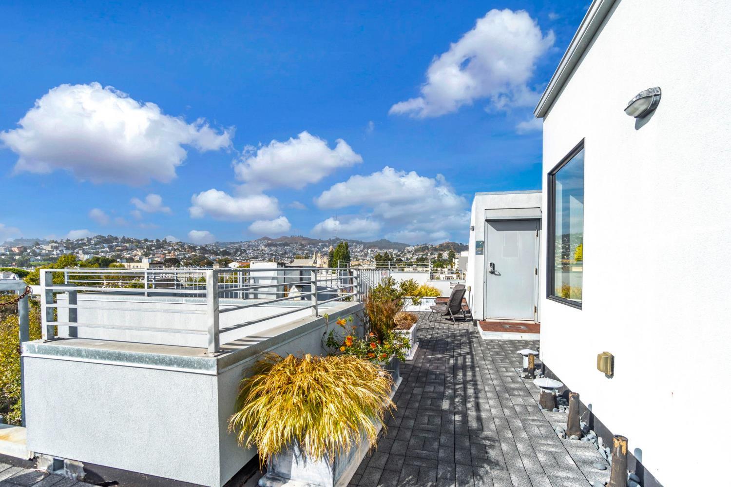 Detail Gallery Image 26 of 41 For 413 Valencia St #303,  San Francisco,  CA 94103 - 2 Beds | 2 Baths
