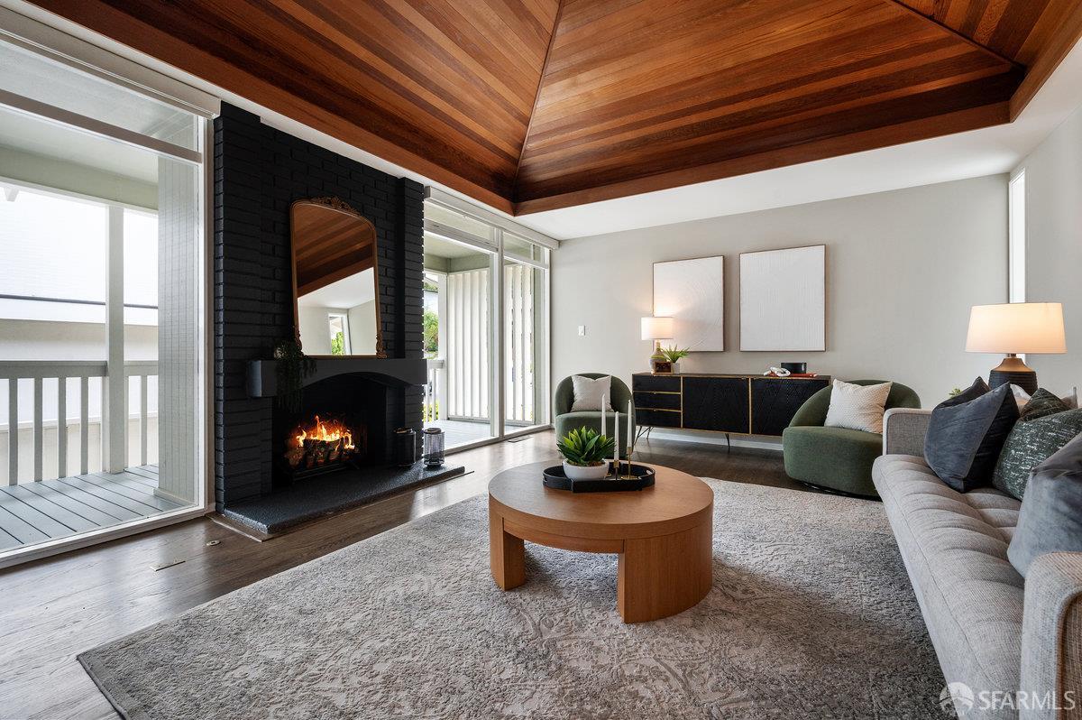 Detail Gallery Image 3 of 40 For 800 Larkspur Dr, Millbrae,  CA 94030 - 3 Beds | 3 Baths