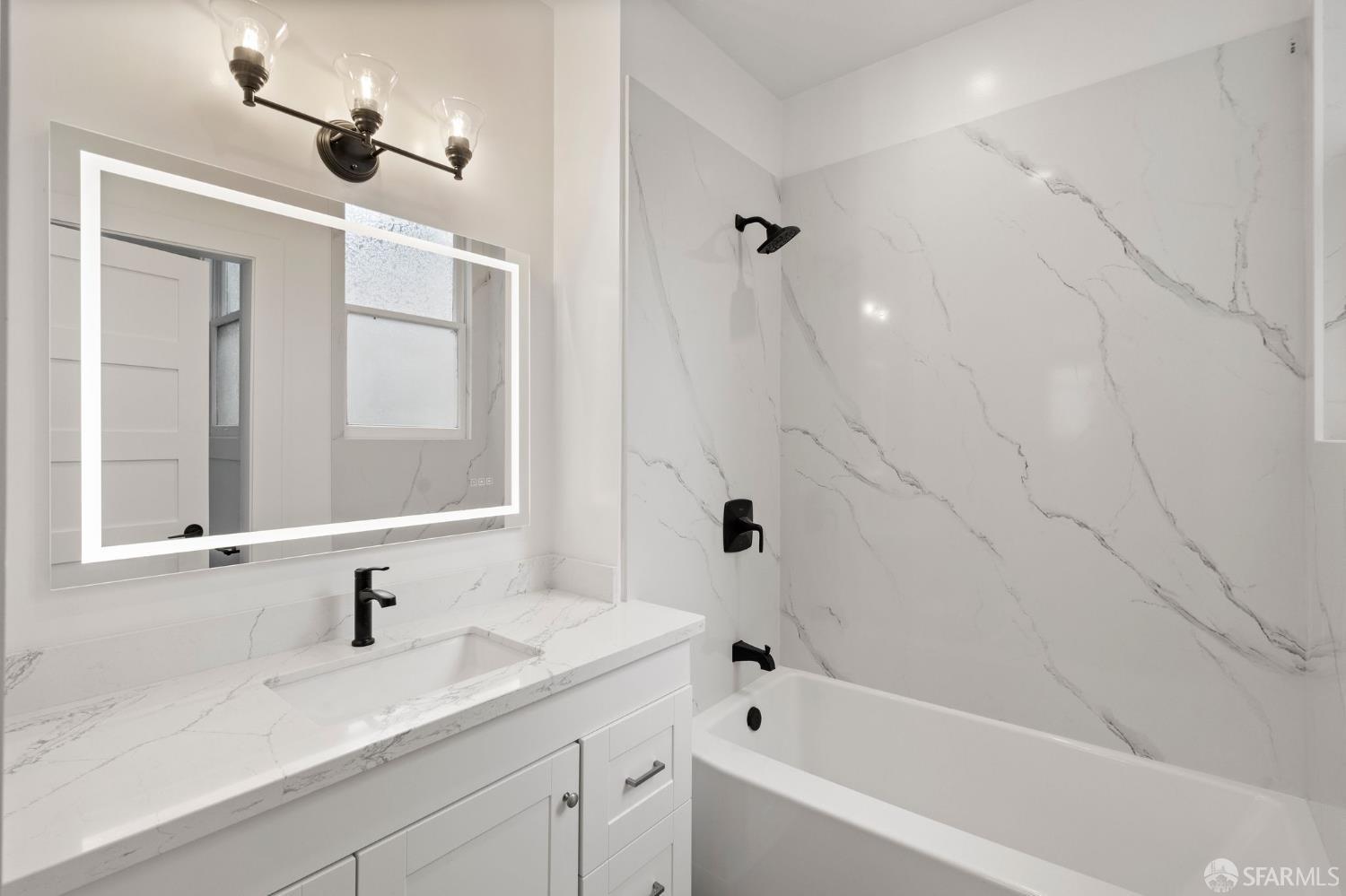 Detail Gallery Image 19 of 25 For 672 Castro St #674,  San Francisco,  CA 94114 - 3 Beds | 1 Baths