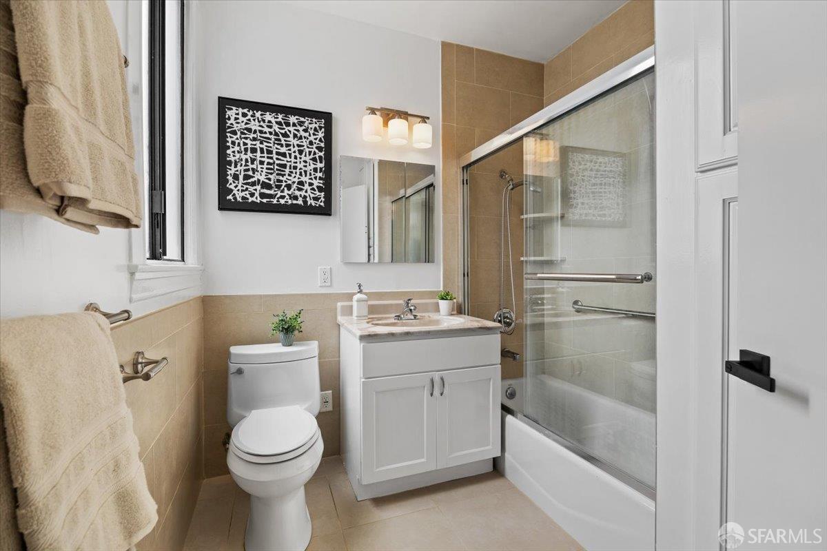Detail Gallery Image 16 of 24 For 791 26th Ave, San Francisco,  CA 94121 - 4 Beds | 2/1 Baths