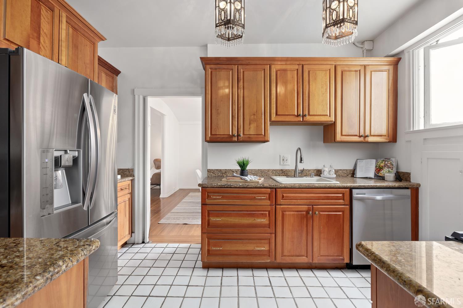 Detail Gallery Image 8 of 26 For 637 Powell St #401,  San Francisco,  CA 94108 - 2 Beds | 1 Baths