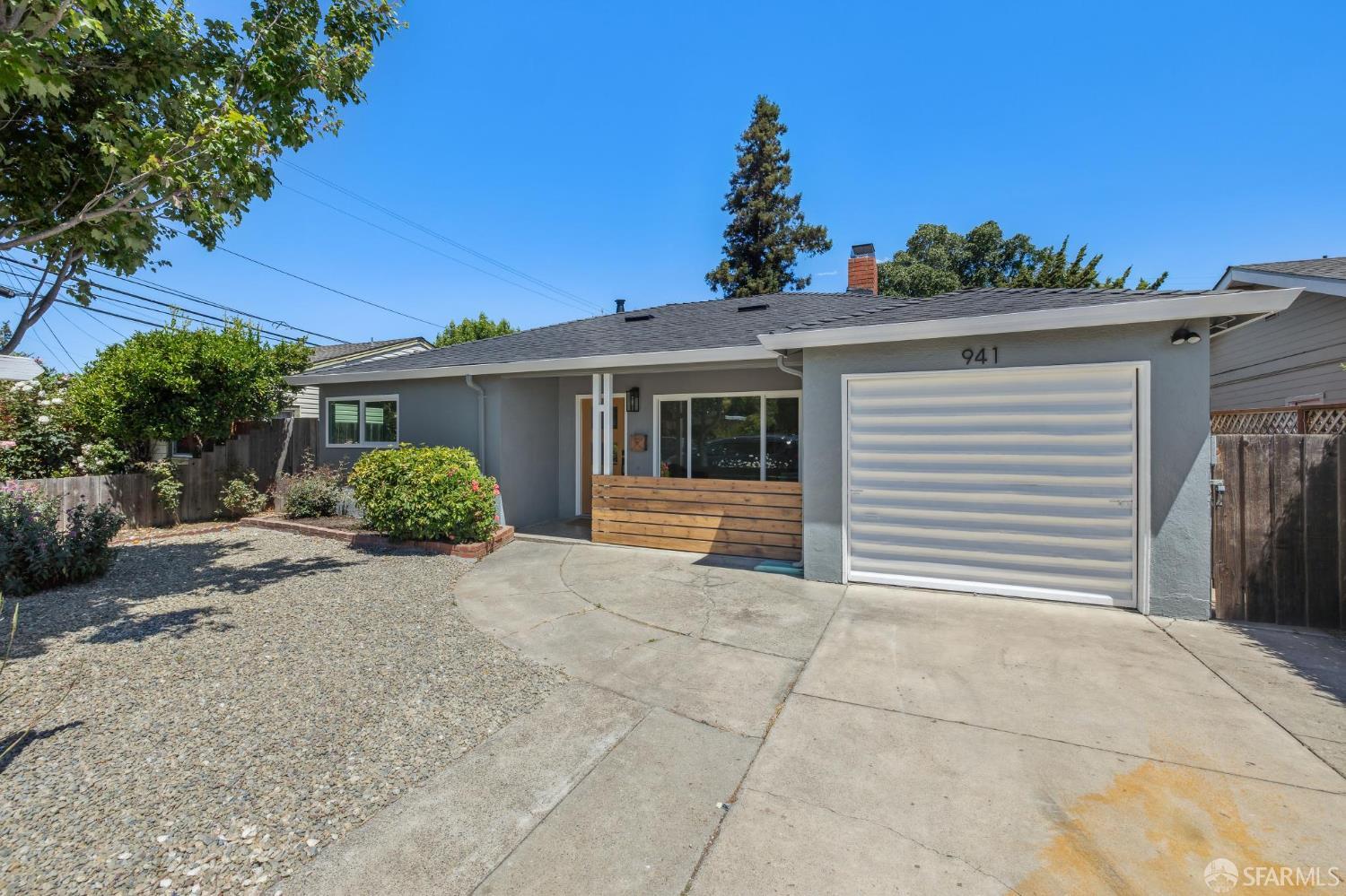 Detail Gallery Image 4 of 63 For 941 Norton St, San Mateo,  CA 94401 - 3 Beds | 1/1 Baths