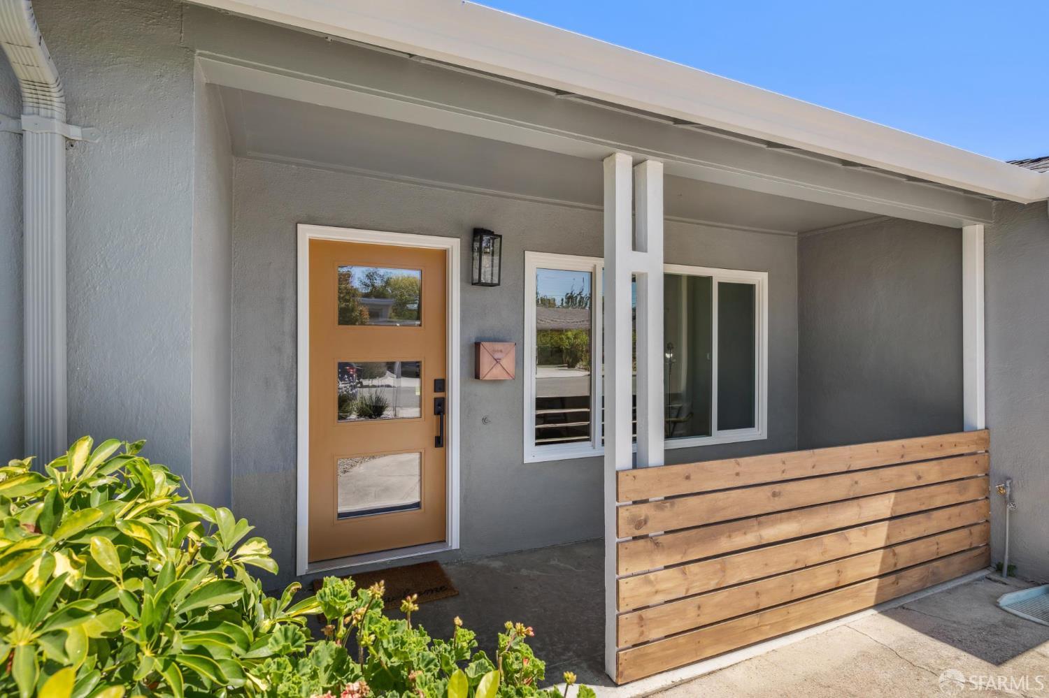 Detail Gallery Image 6 of 63 For 941 Norton St, San Mateo,  CA 94401 - 3 Beds | 1/1 Baths