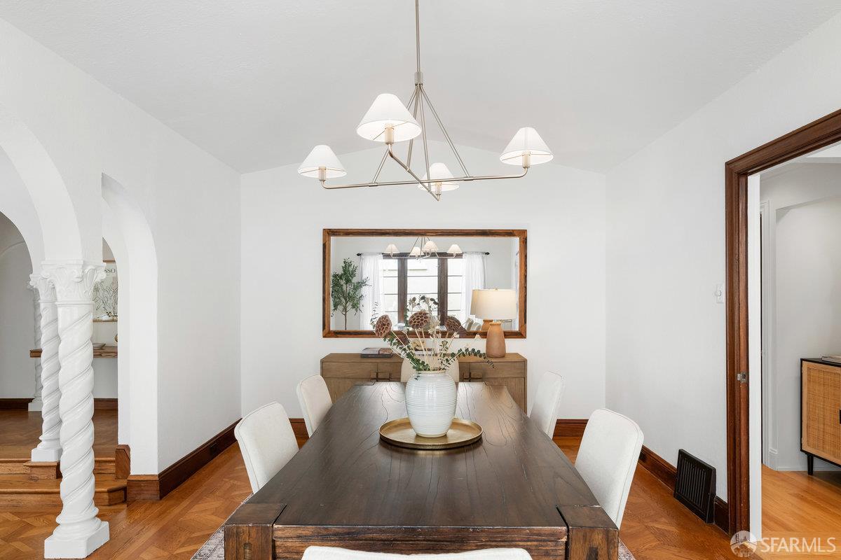 Detail Gallery Image 10 of 51 For 115 Pinehurst Way, San Francisco,  CA 94127 - 3 Beds | 3 Baths