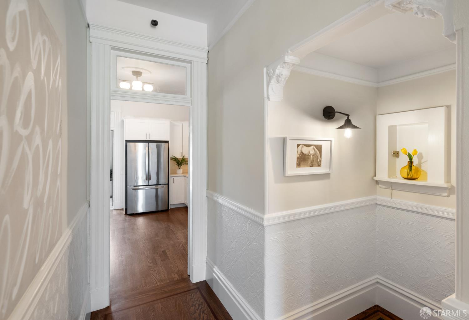 Detail Gallery Image 7 of 33 For 1384 Utah St, San Francisco,  CA 94110 - 2 Beds | 1 Baths
