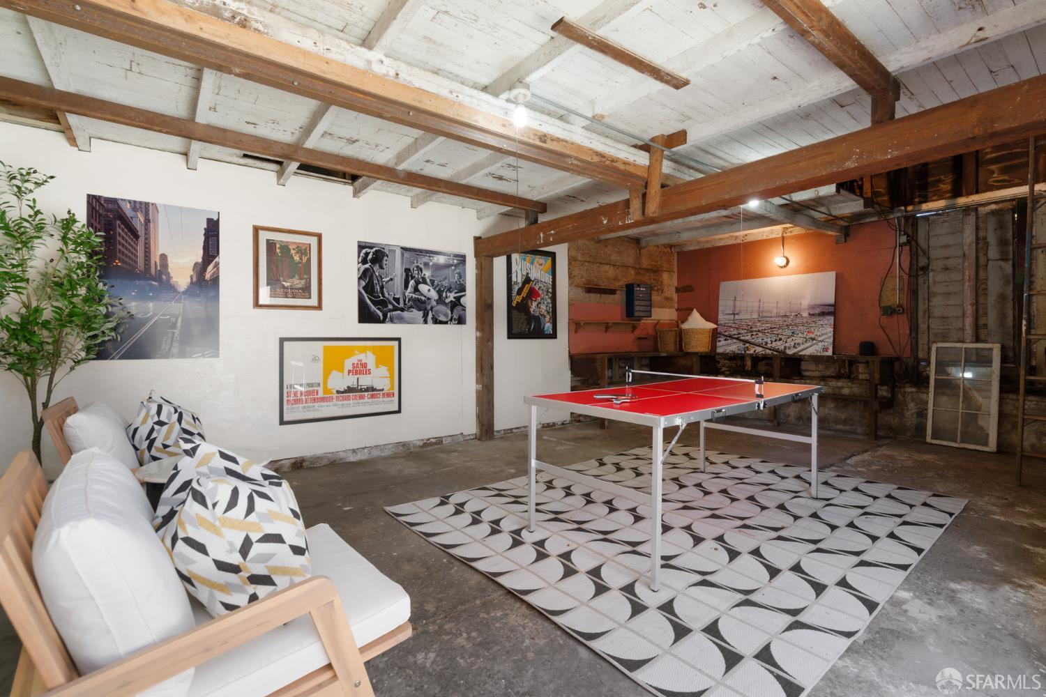 Detail Gallery Image 23 of 33 For 1384 Utah St, San Francisco,  CA 94110 - 2 Beds | 1 Baths