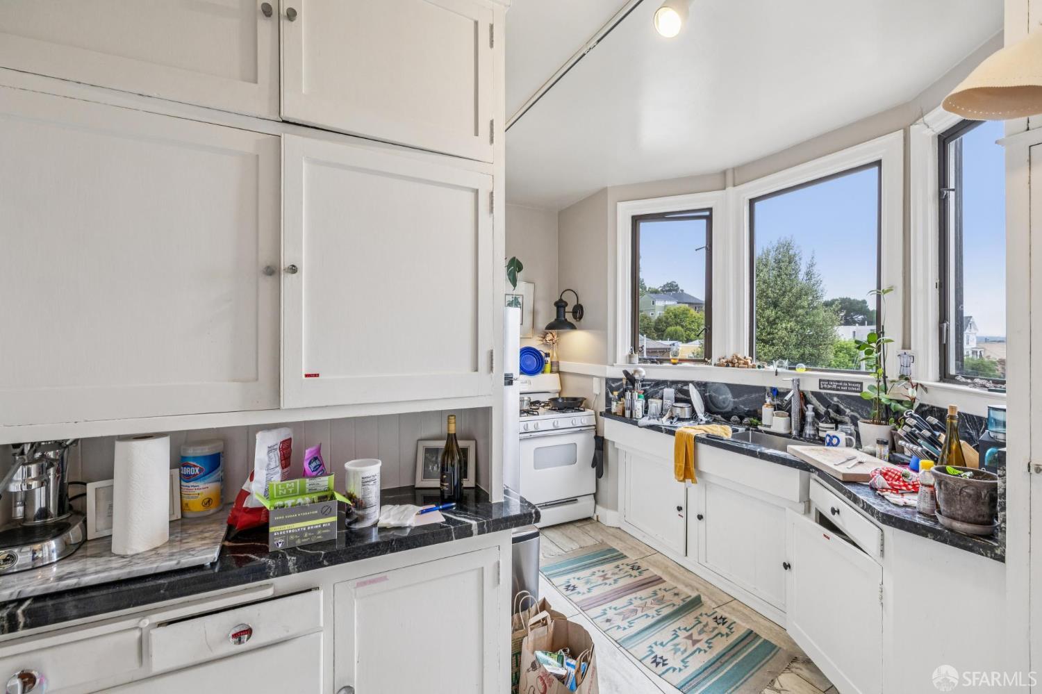 Detail Gallery Image 39 of 63 For 265 Rivoli St, San Francisco,  CA 94117 - – Beds | – Baths