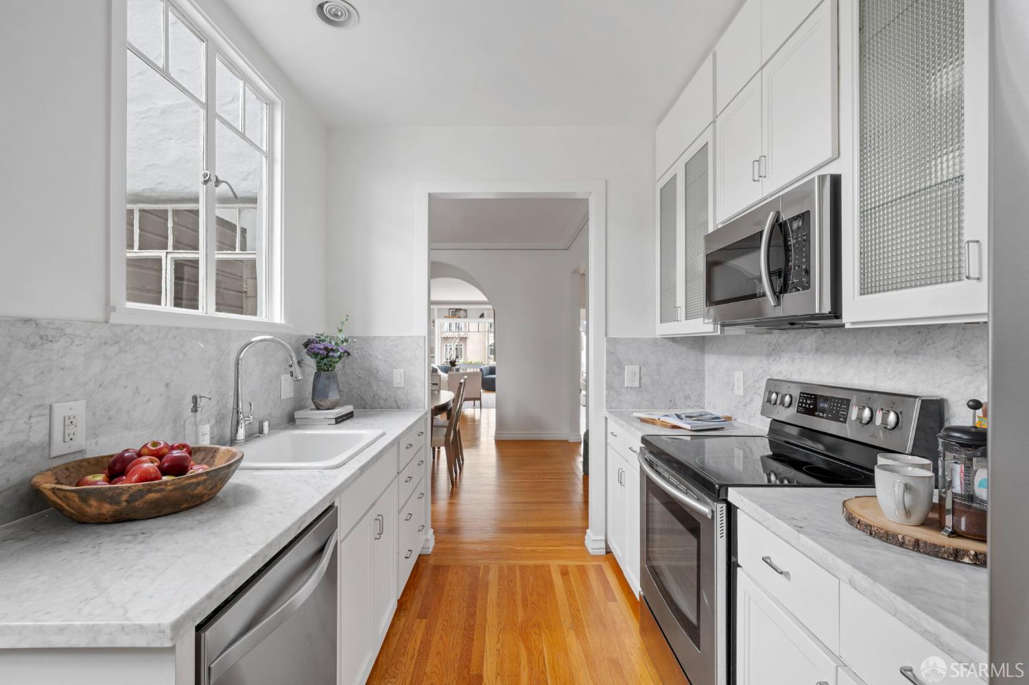 Detail Gallery Image 18 of 43 For 3675 Fillmore St #201,  San Francisco,  CA 94123 - 1 Beds | 1 Baths