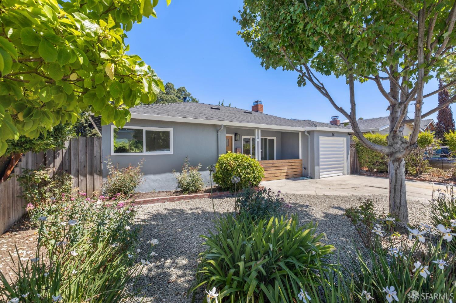 Detail Gallery Image 2 of 63 For 941 Norton St, San Mateo,  CA 94401 - 3 Beds | 1/1 Baths