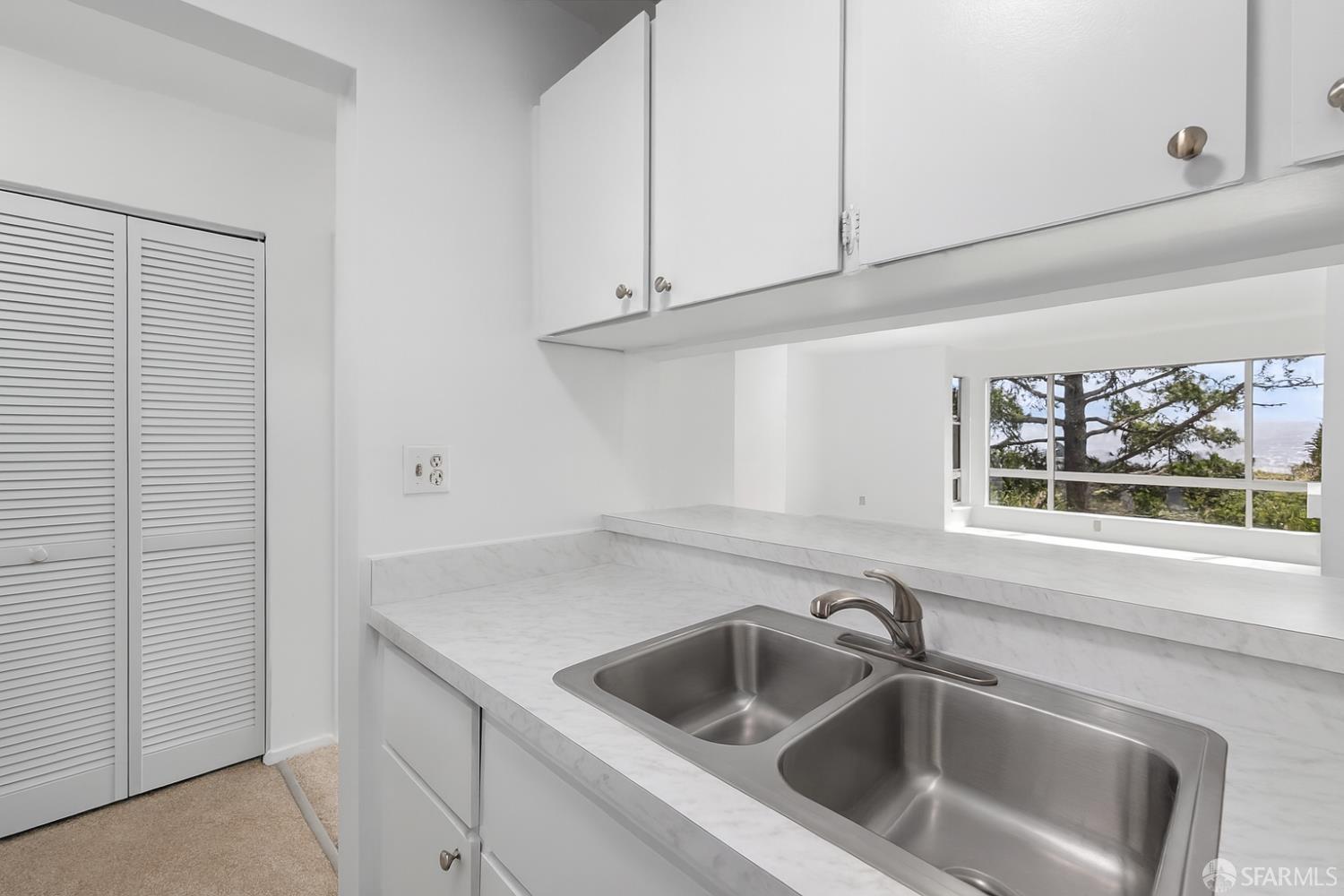 Detail Gallery Image 8 of 38 For 95 Red Rock Way 207m,  San Francisco,  CA 94131 - 0 Beds | 1 Baths