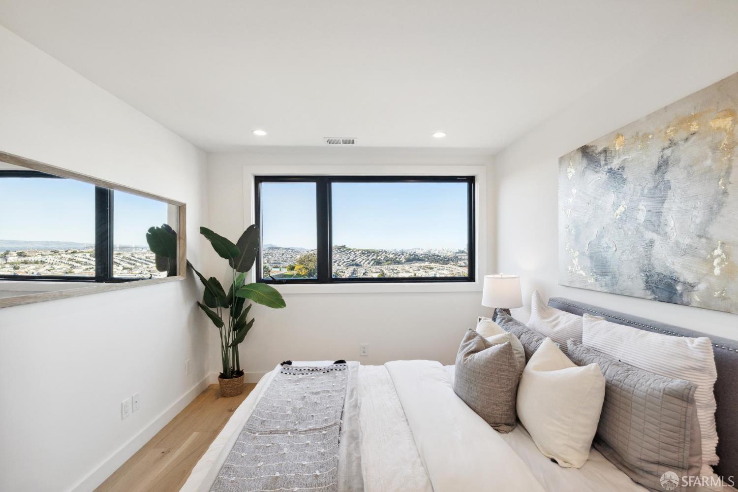 Detail Gallery Image 33 of 72 For 248 Ordway St, San Francisco,  CA 94134 - 4 Beds | 3 Baths