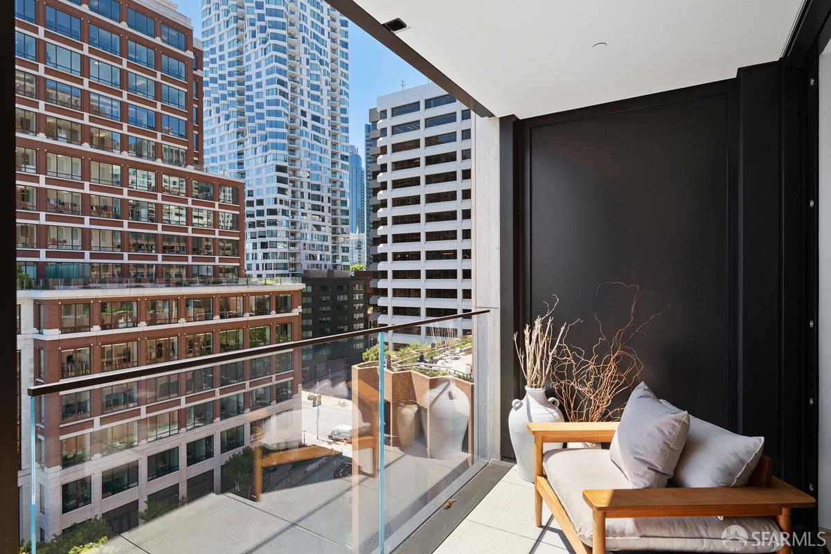 Photo #32: 425027292 Listing: Photo #32