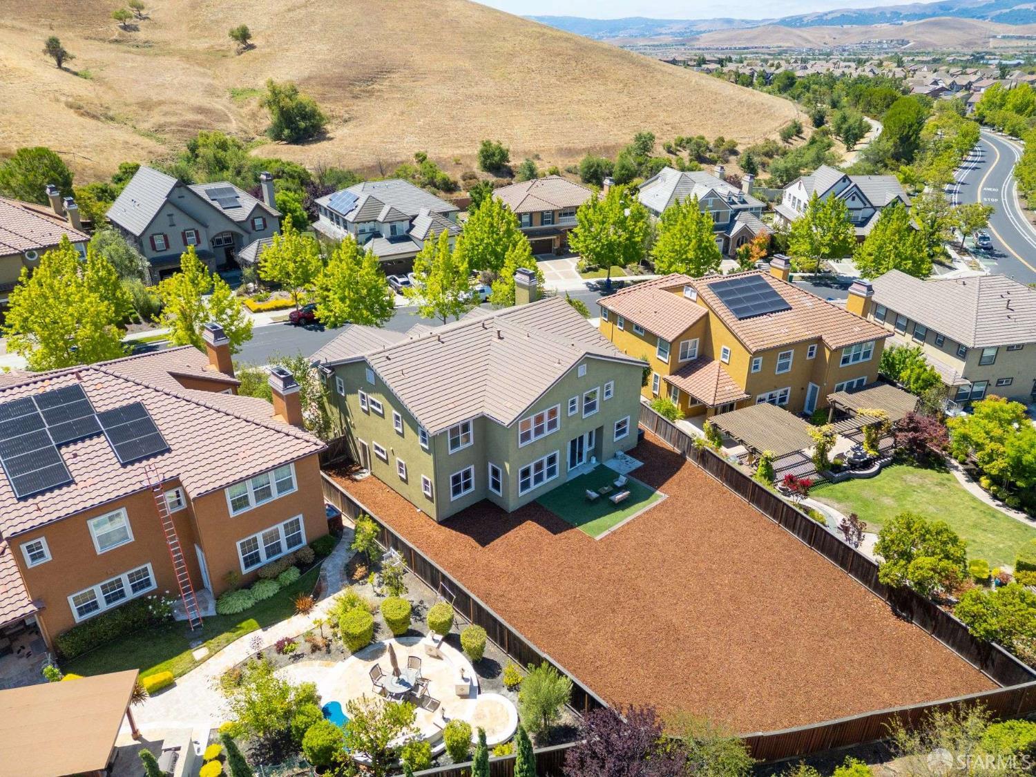Detail Gallery Image 48 of 52 For 5619 Wells Ln, San Ramon,  CA 94582 - 5 Beds | 3/1 Baths