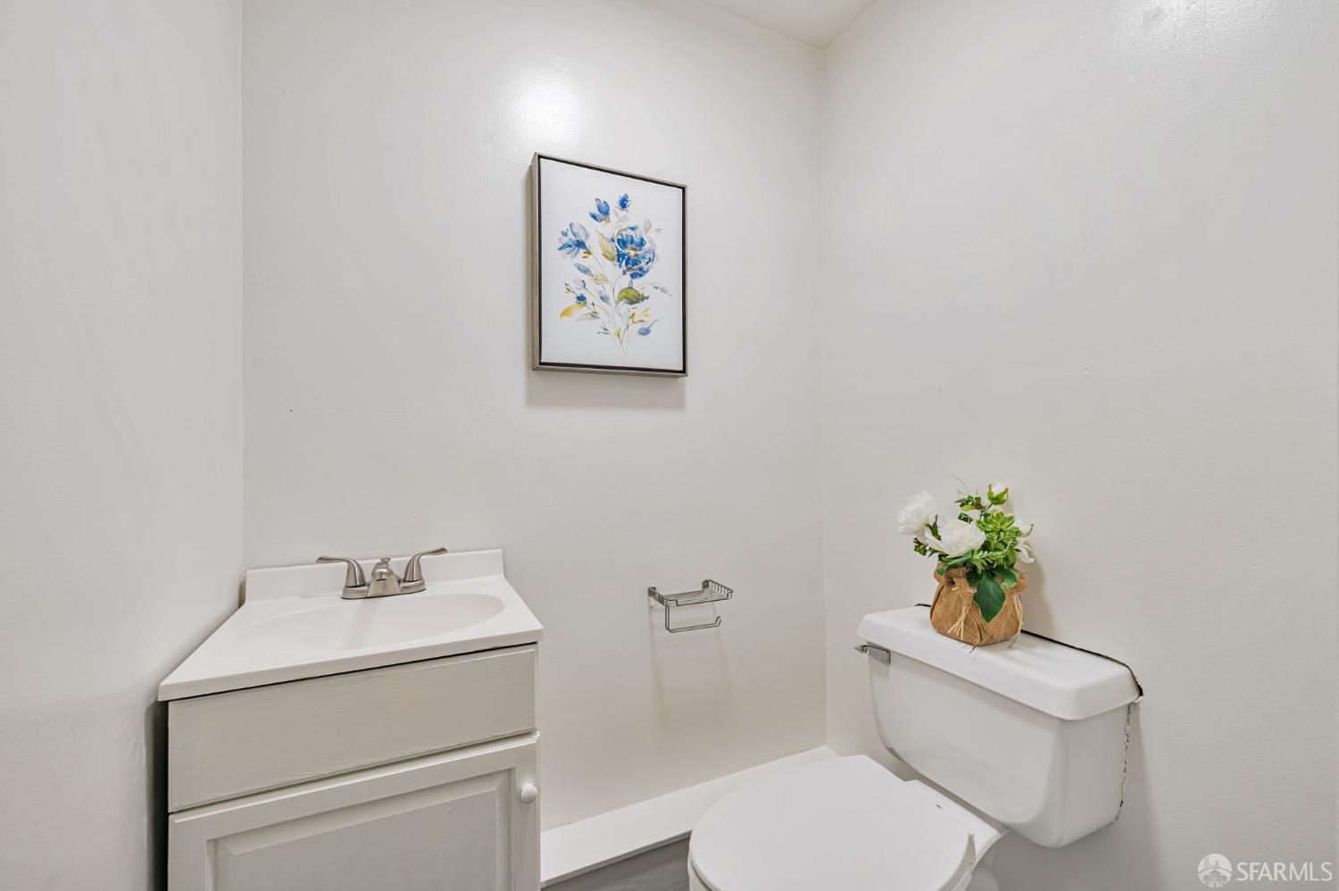 Detail Gallery Image 32 of 38 For 32 Santa Fe Ave, San Francisco,  CA 94124 - 3 Beds | 1/1 Baths