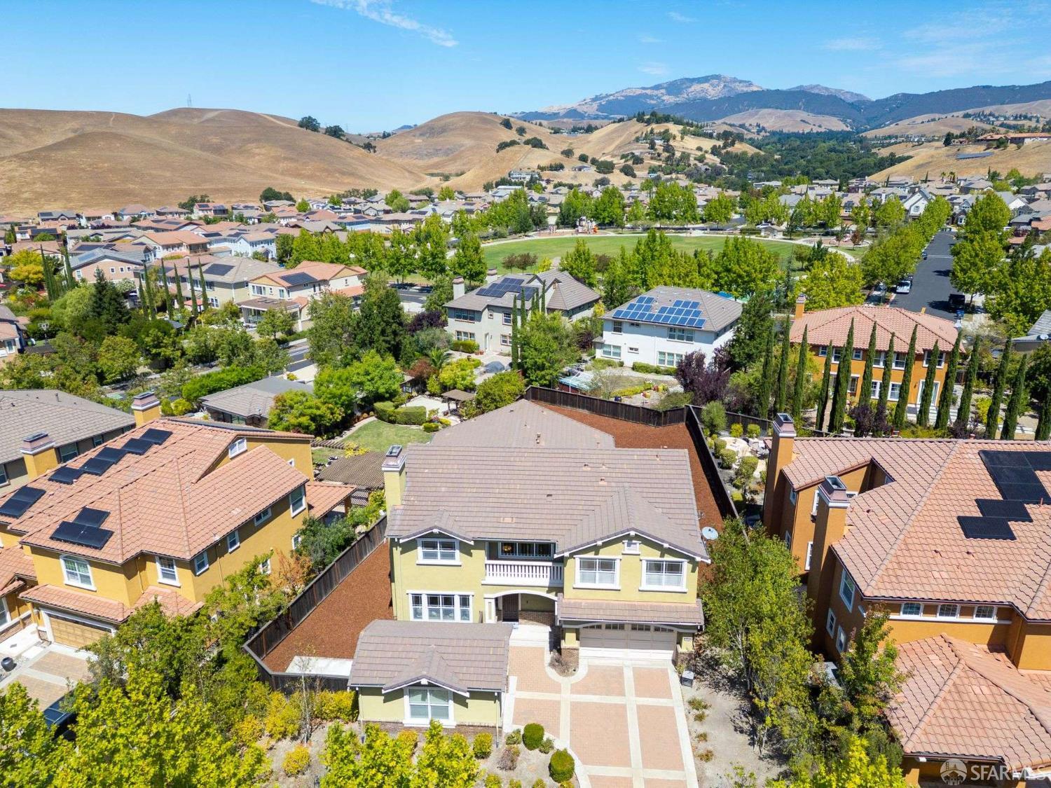 Detail Gallery Image 44 of 52 For 5619 Wells Ln, San Ramon,  CA 94582 - 5 Beds | 3/1 Baths