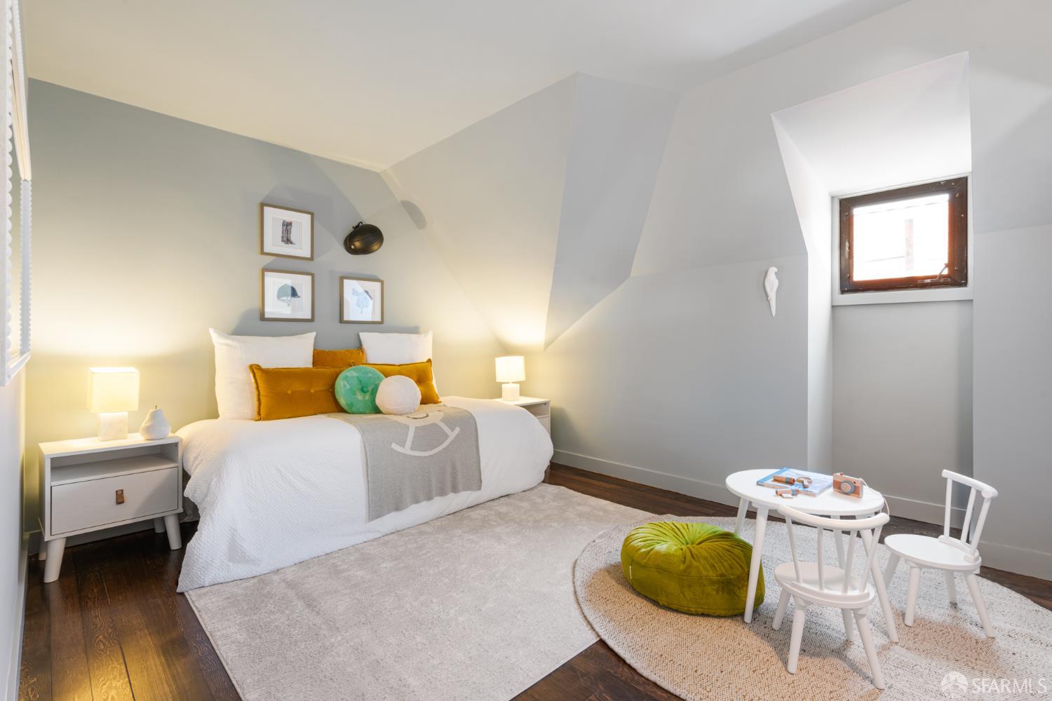 Detail Gallery Image 24 of 41 For 1386 Utah St, San Francisco,  CA 94110 - 3 Beds | 1 Baths