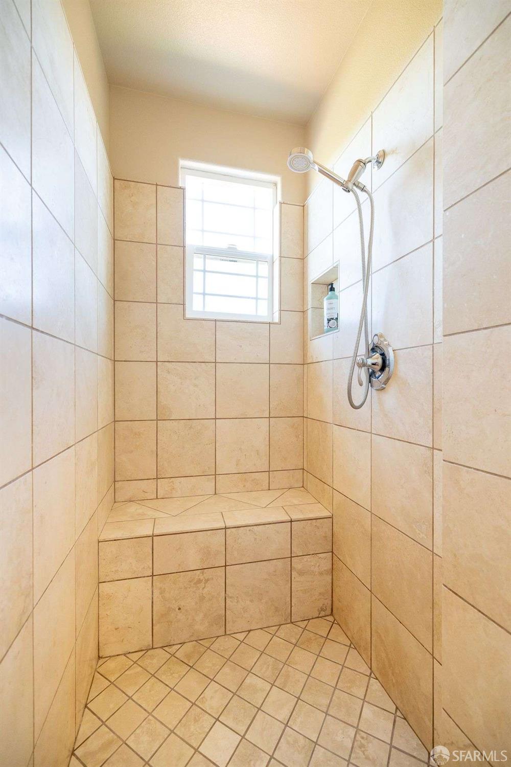 Detail Gallery Image 27 of 52 For 5619 Wells Ln, San Ramon,  CA 94582 - 5 Beds | 3/1 Baths