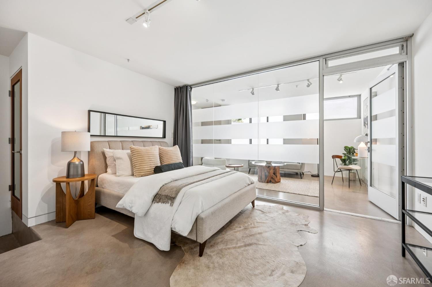 Detail Gallery Image 47 of 52 For 188 South Park St #3,  San Francisco,  CA 94107 - 2 Beds | 2/1 Baths