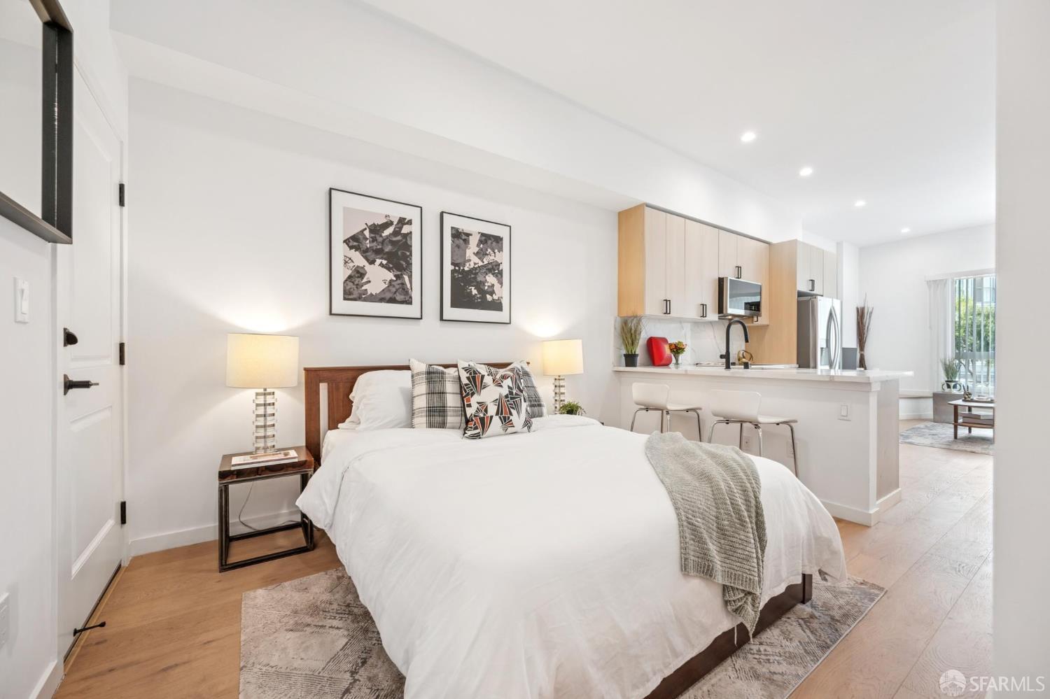 Detail Gallery Image 10 of 12 For 1117 Guerrero St #1,  San Francisco,  CA 94110 - 0 Beds | 1 Baths