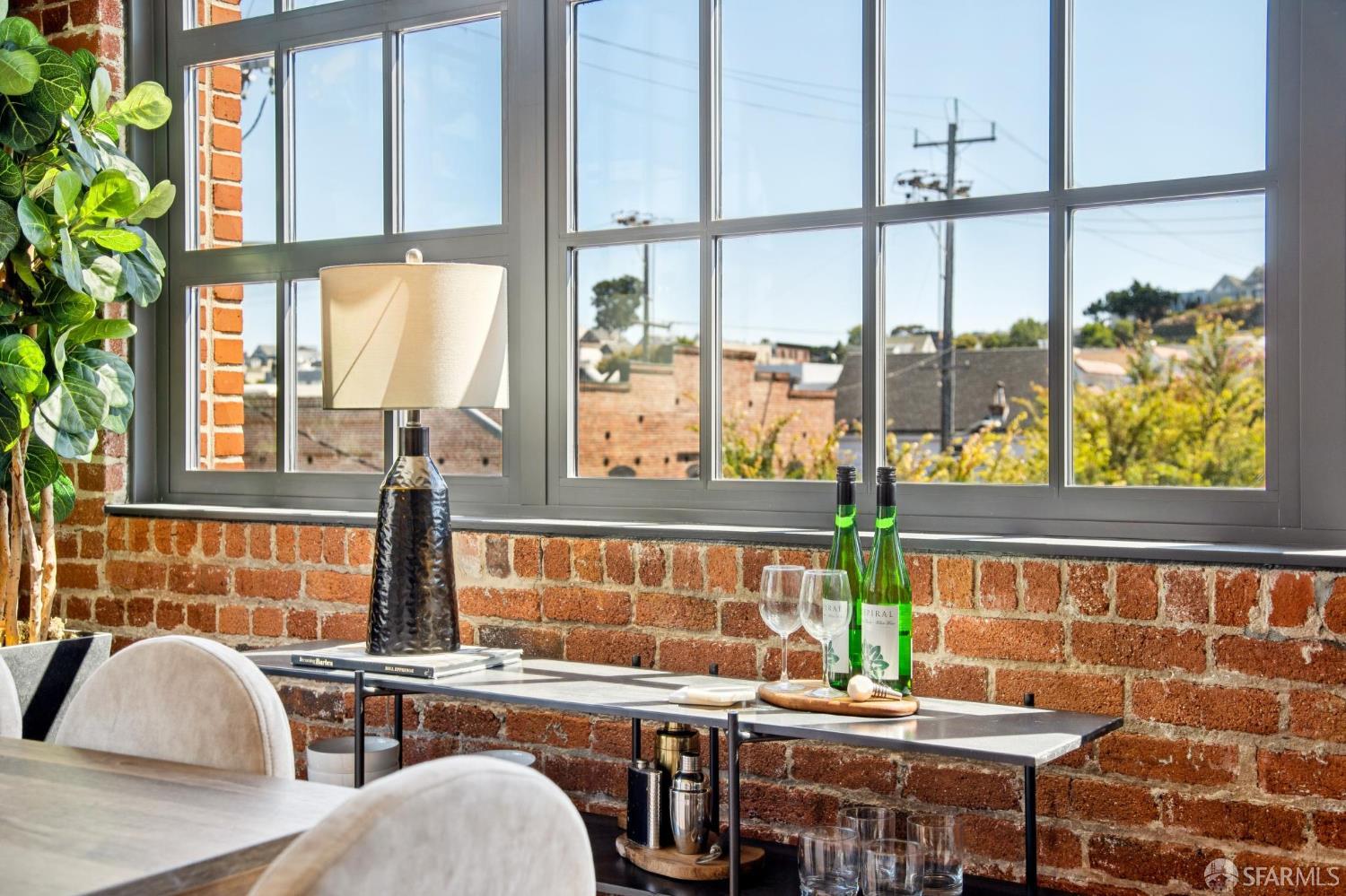 Detail Gallery Image 15 of 56 For 2101 Bryant St #306,  San Francisco,  CA 94110 - 3 Beds | 3 Baths