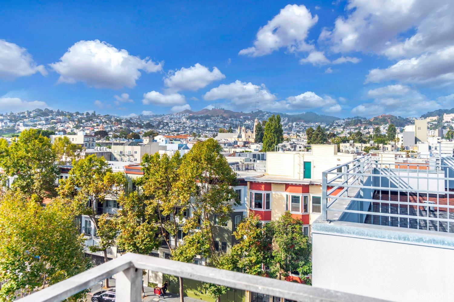 Detail Gallery Image 27 of 41 For 413 Valencia St #303,  San Francisco,  CA 94103 - 2 Beds | 2 Baths