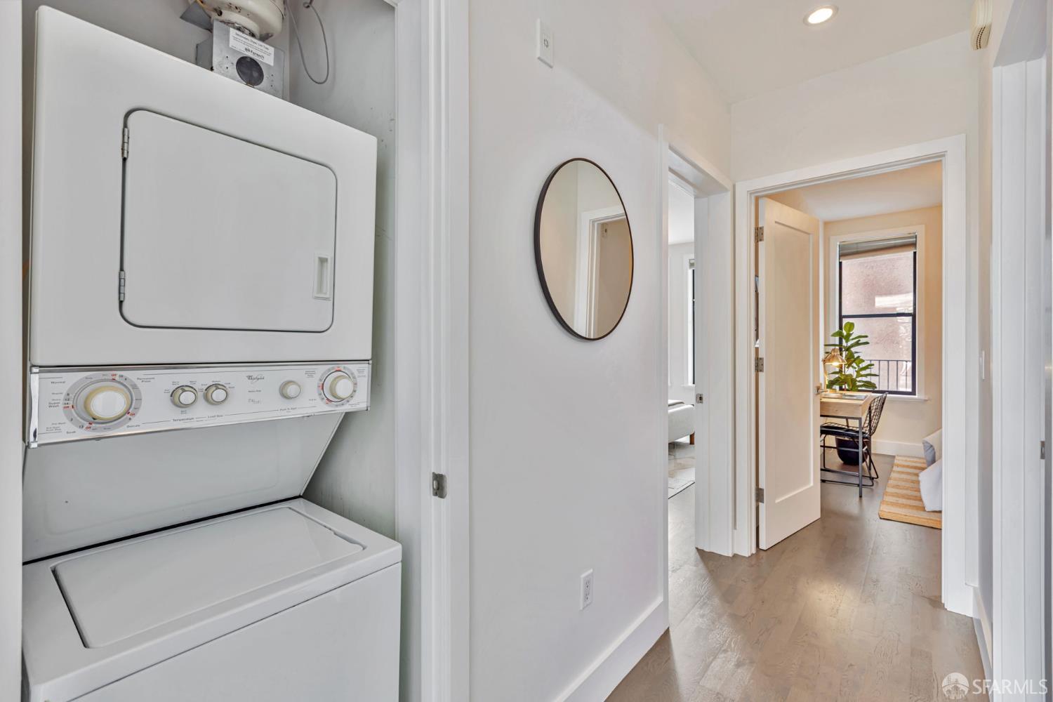 Detail Gallery Image 22 of 41 For 413 Valencia St #303,  San Francisco,  CA 94103 - 2 Beds | 2 Baths