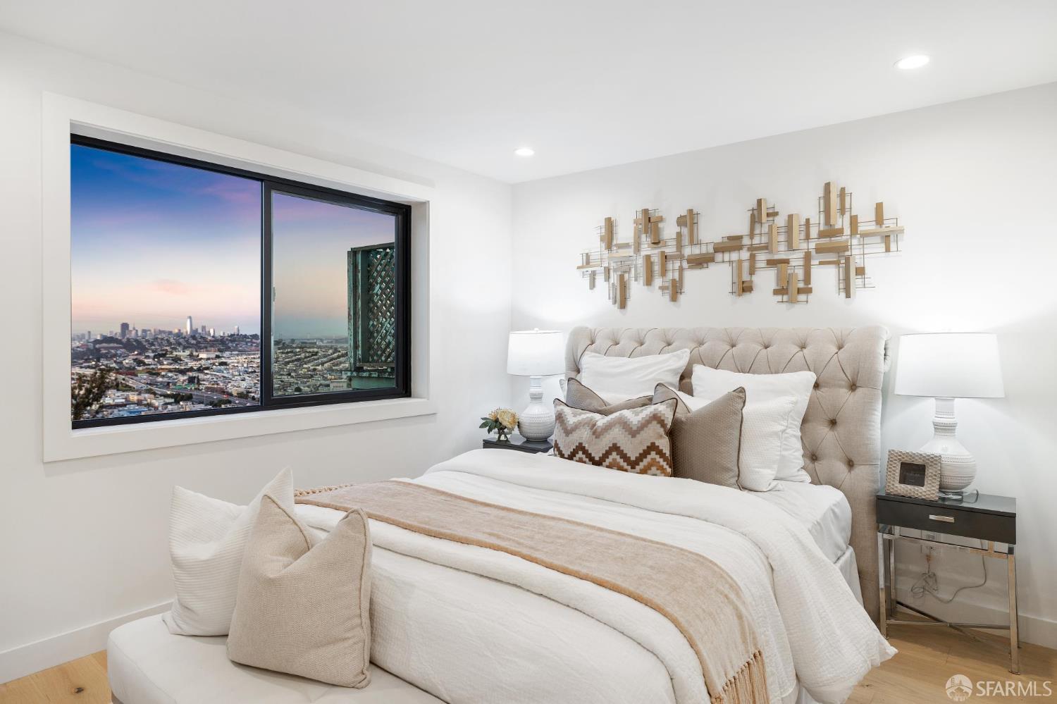 Detail Gallery Image 8 of 72 For 248 Ordway St, San Francisco,  CA 94134 - 4 Beds | 3 Baths