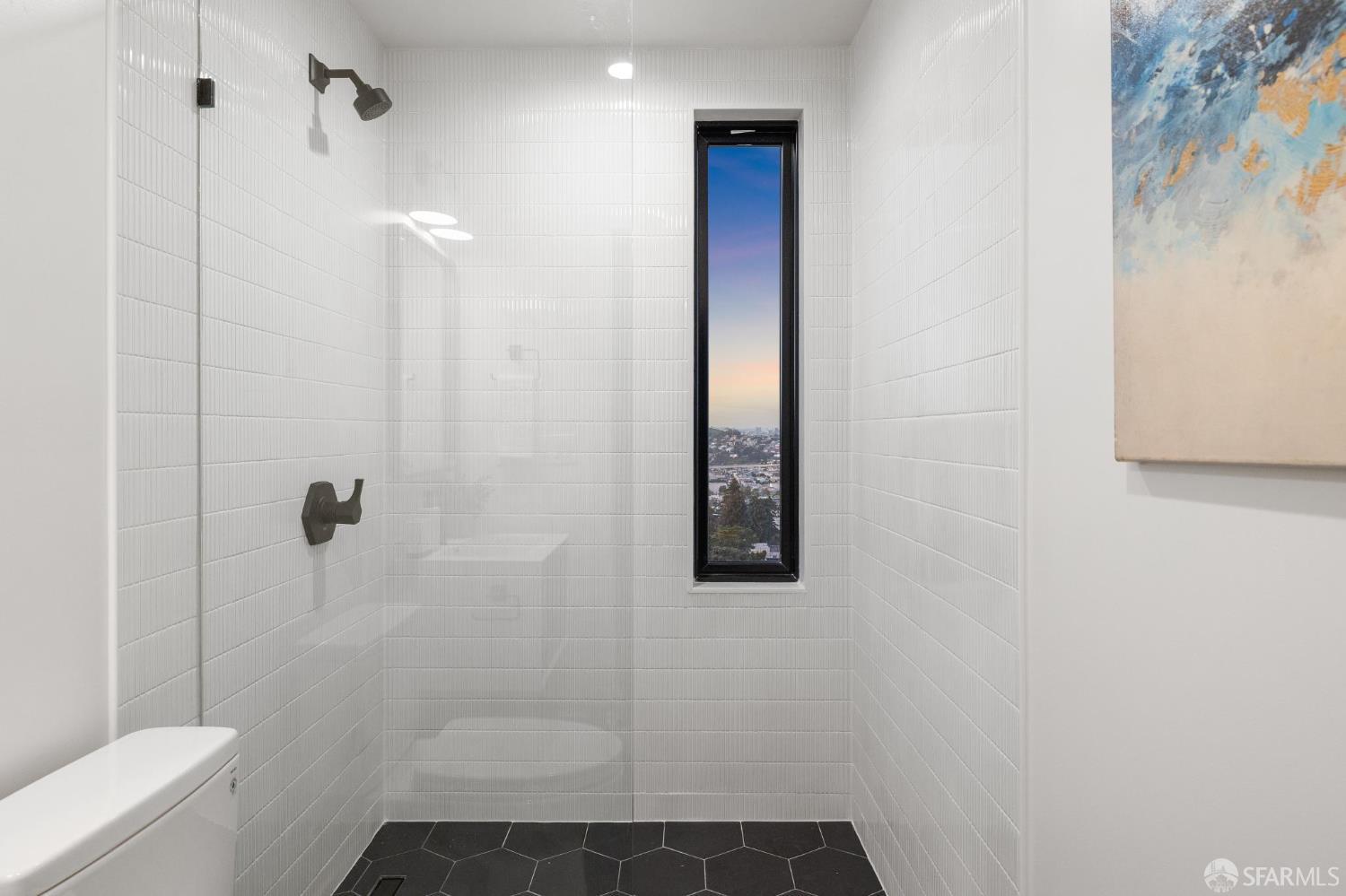 Detail Gallery Image 9 of 72 For 248 Ordway St, San Francisco,  CA 94134 - 4 Beds | 3 Baths