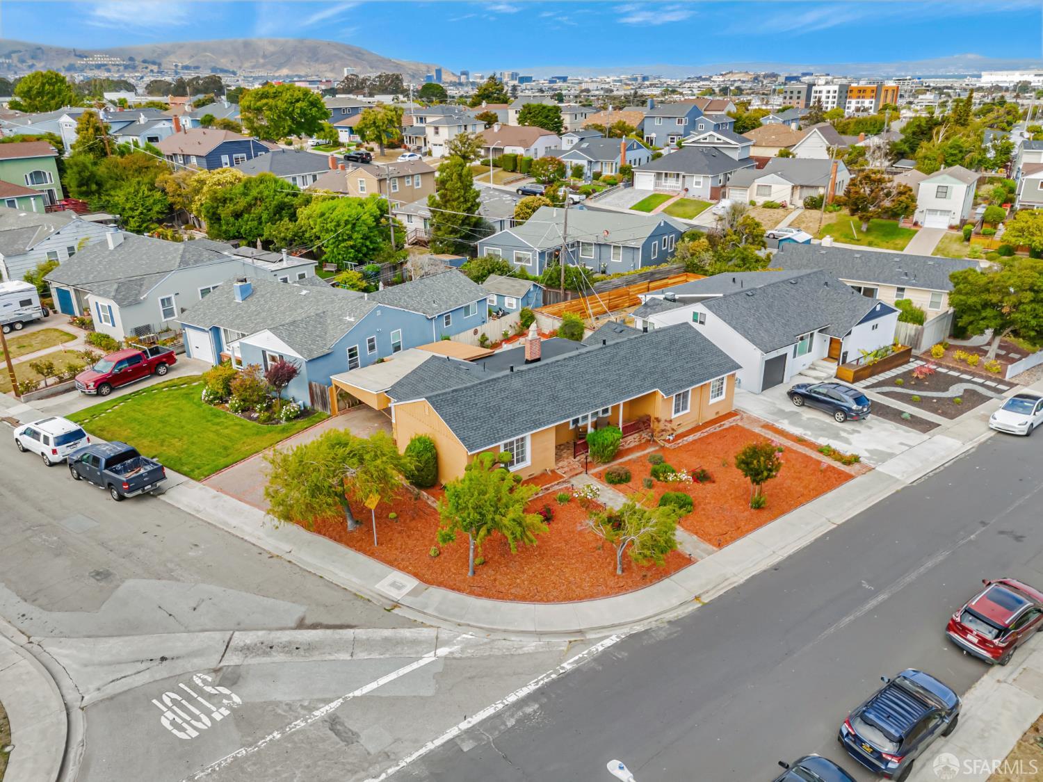 Detail Gallery Image 6 of 45 For 1280 Kains Ave, San Bruno,  CA 94066 - 3 Beds | 2 Baths
