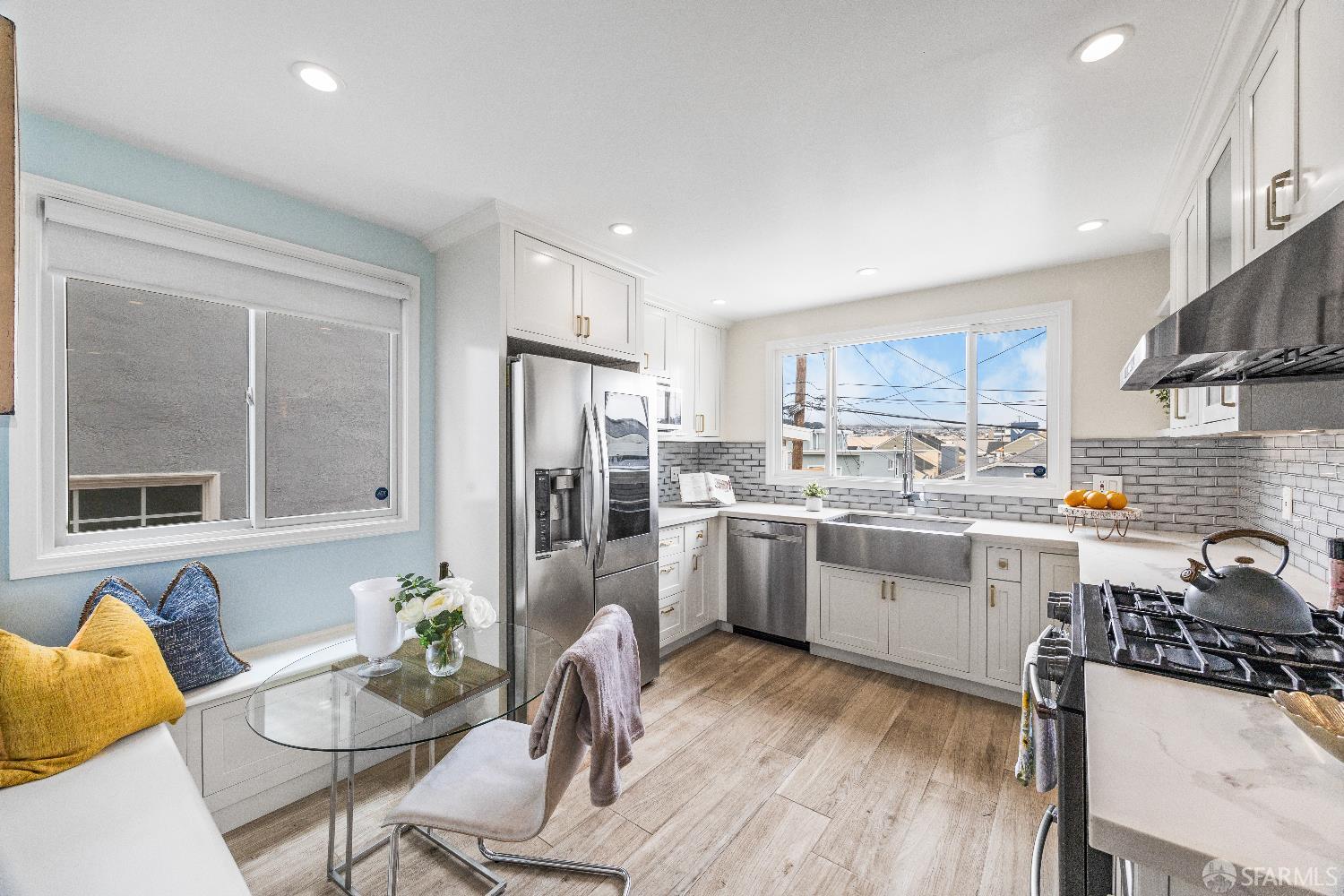 Detail Gallery Image 9 of 31 For 50 Parkwood Dr, Daly City,  CA 94015 - 4 Beds | 3 Baths