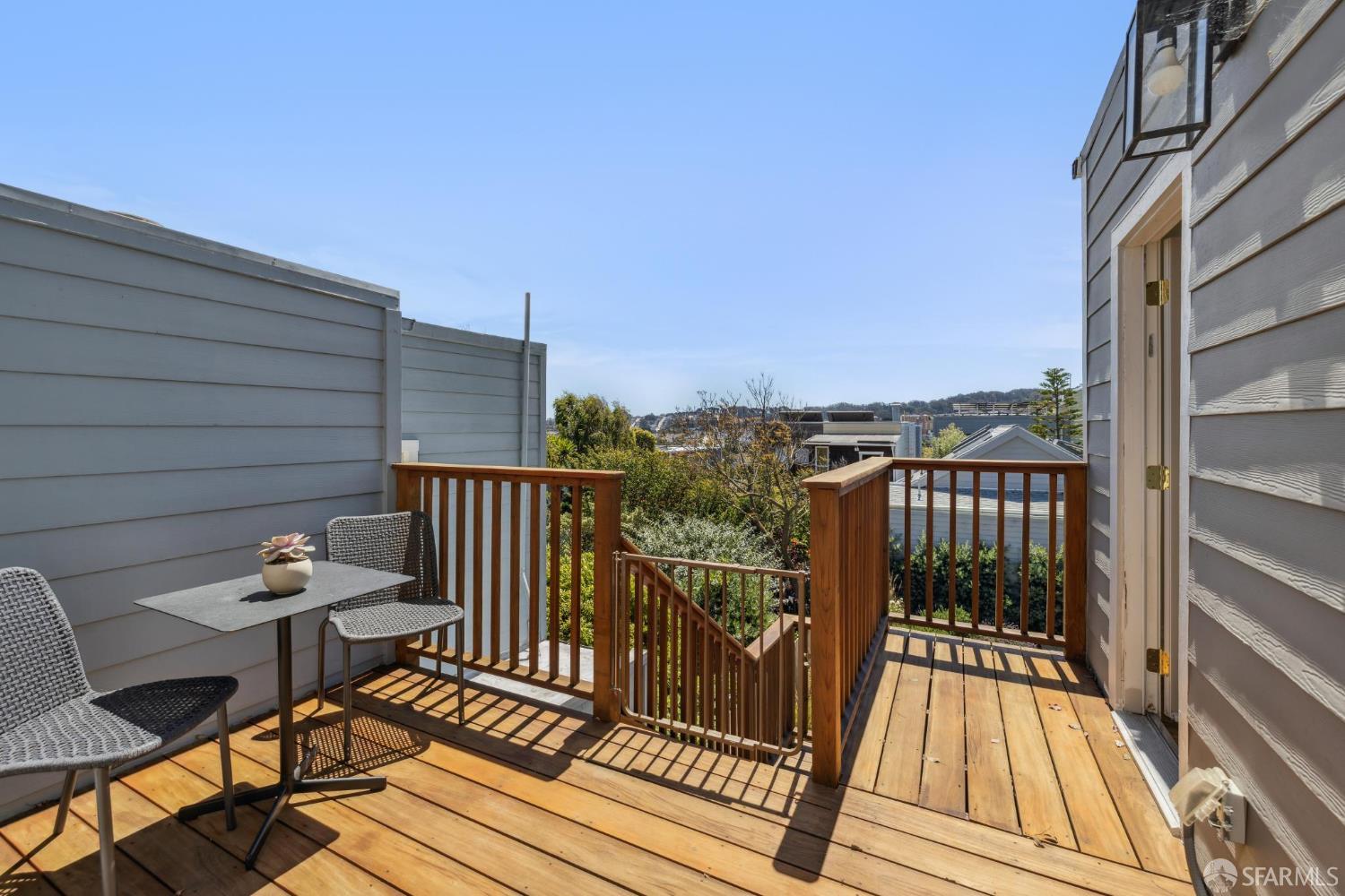 Detail Gallery Image 21 of 42 For 334 Park St, San Francisco,  CA 94110 - 3 Beds | 1 Baths