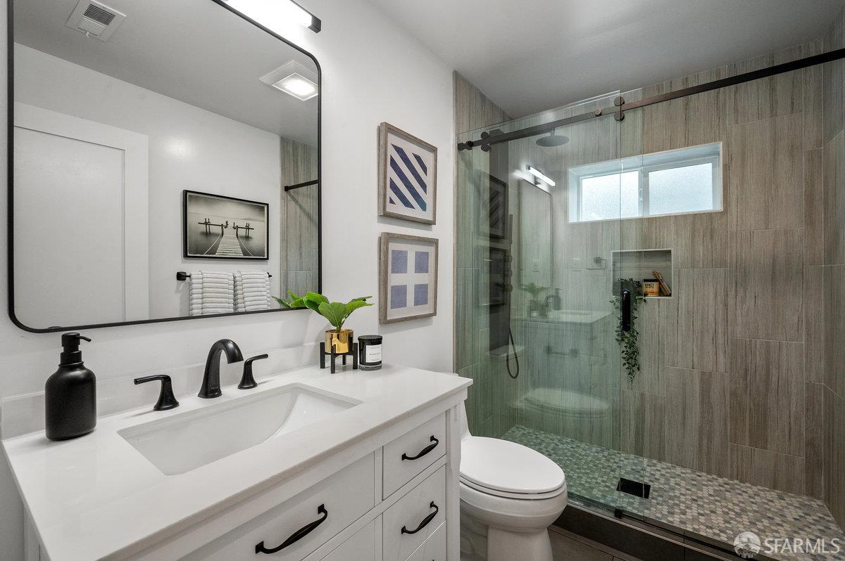 Detail Gallery Image 30 of 40 For 800 Larkspur Dr, Millbrae,  CA 94030 - 3 Beds | 3 Baths