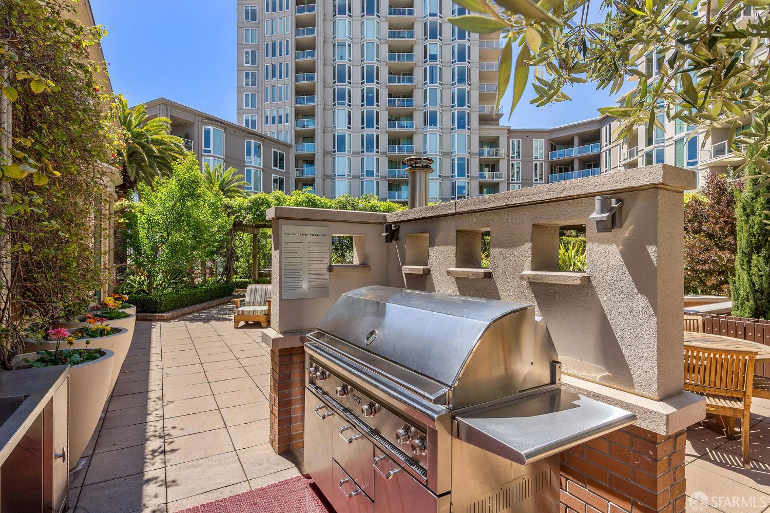 Detail Gallery Image 46 of 51 For 88 King St #114,  San Francisco,  CA 94107 - 2 Beds | 2 Baths
