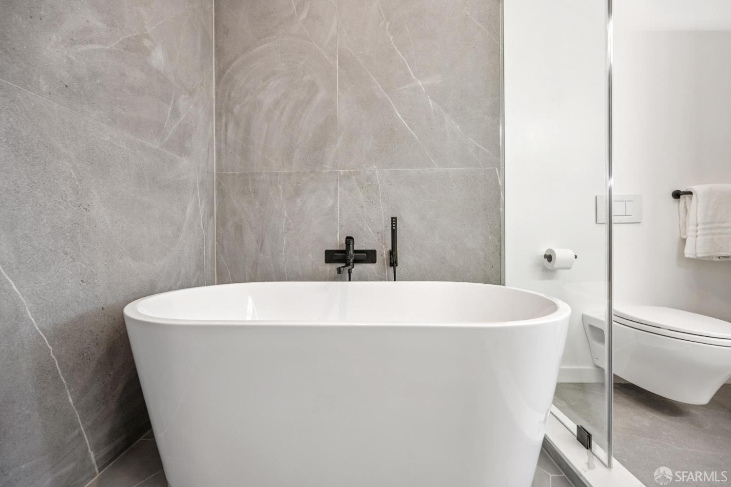 Detail Gallery Image 14 of 20 For 1117 Guerrero St #5,  San Francisco,  CA 94110 - 1 Beds | 1/1 Baths