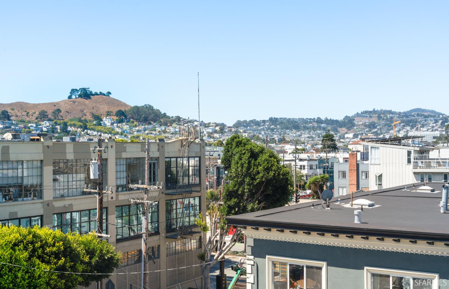 Detail Gallery Image 23 of 41 For 1386 Utah St, San Francisco,  CA 94110 - 3 Beds | 1 Baths