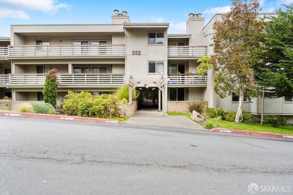 Detail Gallery Image 5 of 40 For 332 Philip Dr #103,  Daly City,  CA 94015 - 2 Beds | 2 Baths