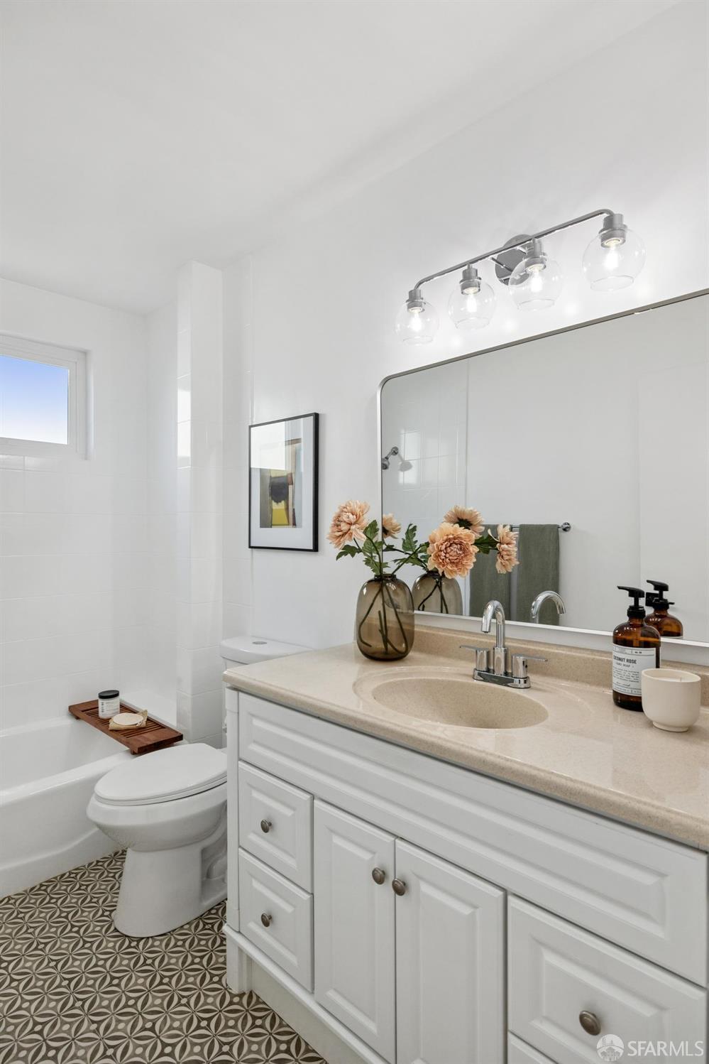 Detail Gallery Image 32 of 63 For 941 Norton St, San Mateo,  CA 94401 - 3 Beds | 1/1 Baths