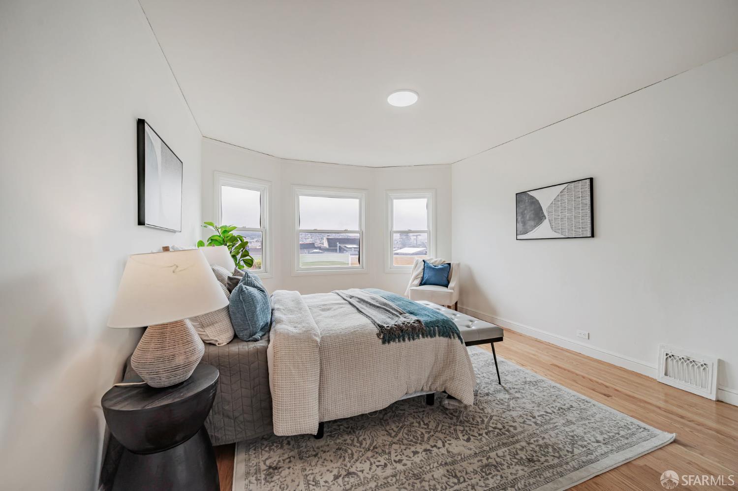 Detail Gallery Image 20 of 38 For 32 Santa Fe Ave, San Francisco,  CA 94124 - 3 Beds | 1/1 Baths