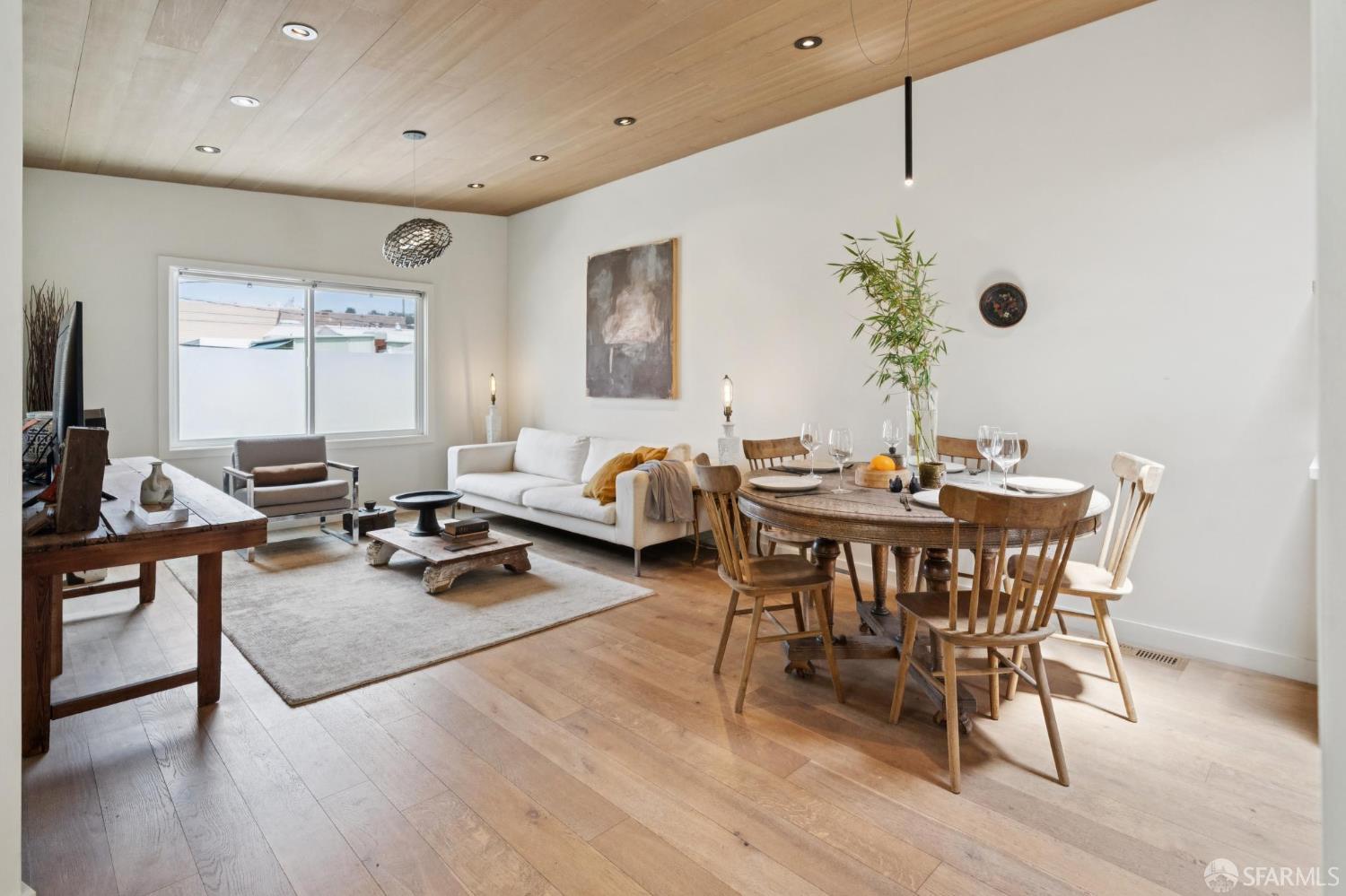 Detail Gallery Image 12 of 62 For 1515 Van Dyke Ave, San Francisco,  CA 94124 - 4 Beds | 2 Baths