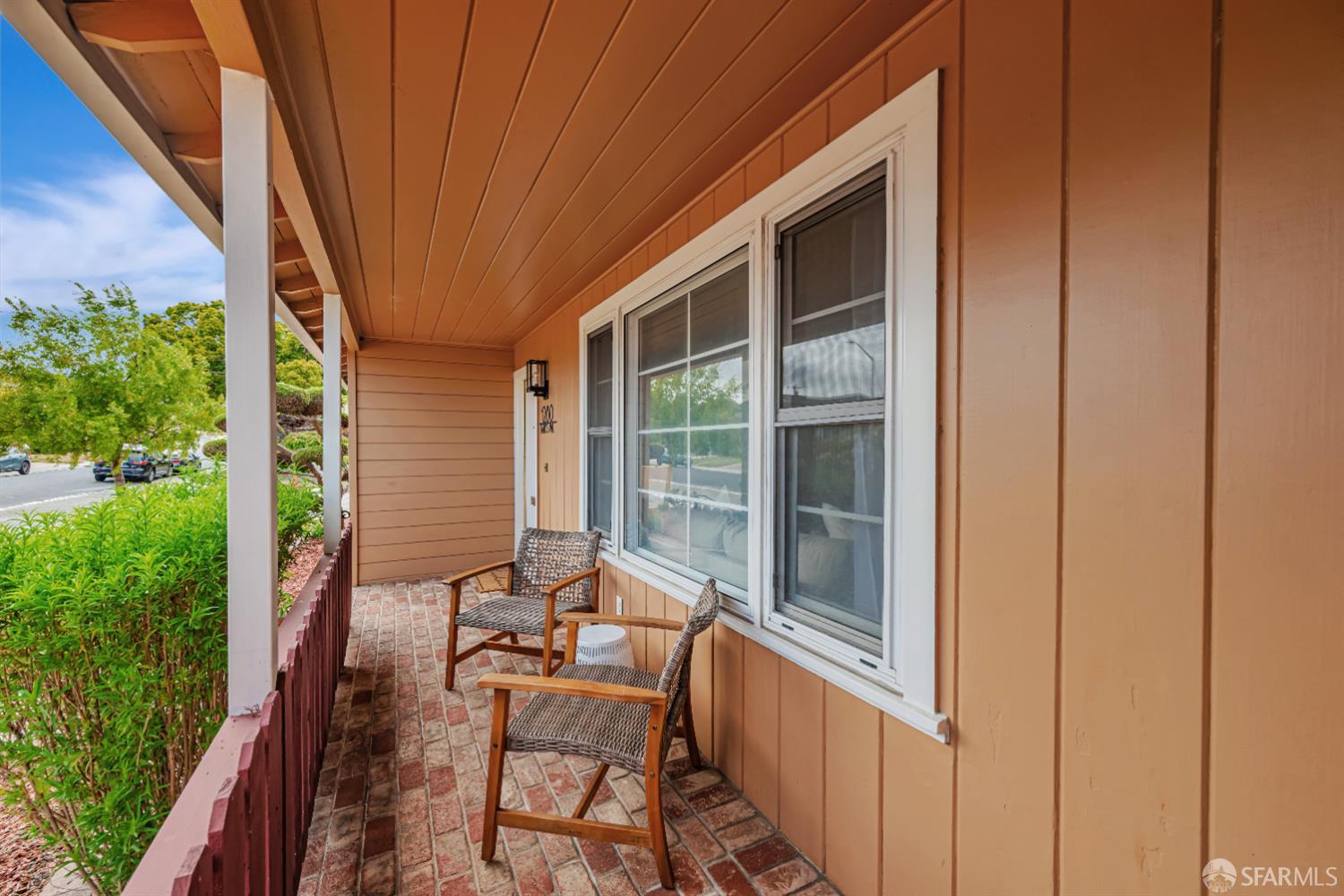 Detail Gallery Image 3 of 45 For 1280 Kains Ave, San Bruno,  CA 94066 - 3 Beds | 2 Baths