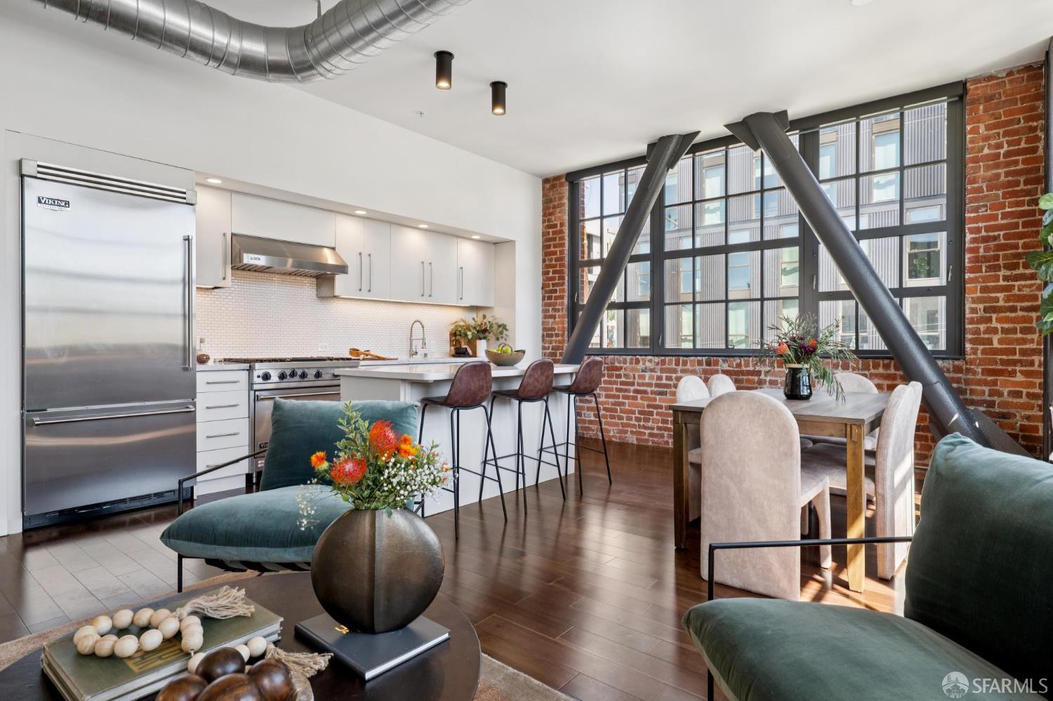 Detail Gallery Image 6 of 56 For 2101 Bryant St #306,  San Francisco,  CA 94110 - 3 Beds | 3 Baths