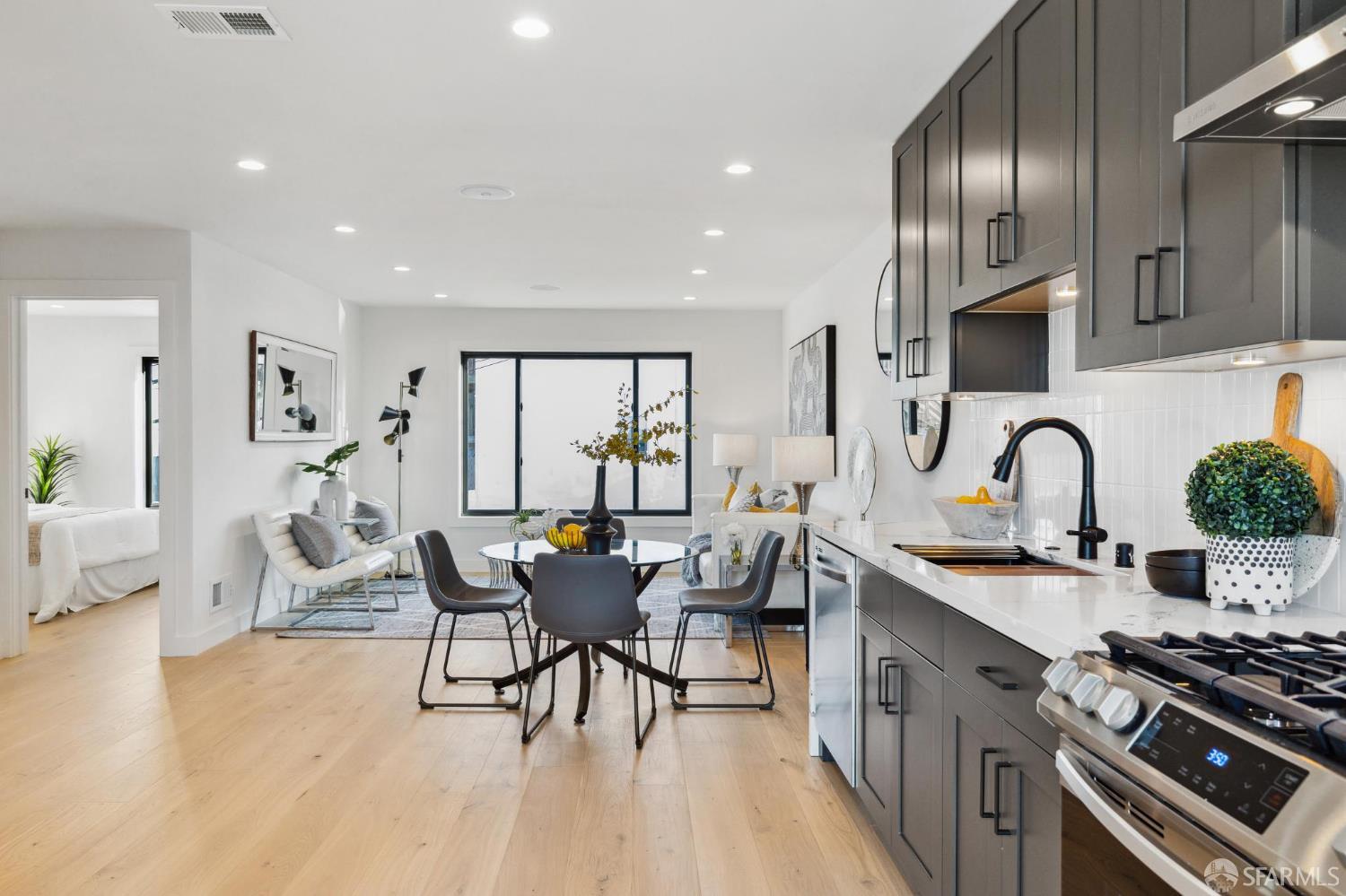 Detail Gallery Image 27 of 72 For 248 Ordway St, San Francisco,  CA 94134 - 4 Beds | 3 Baths