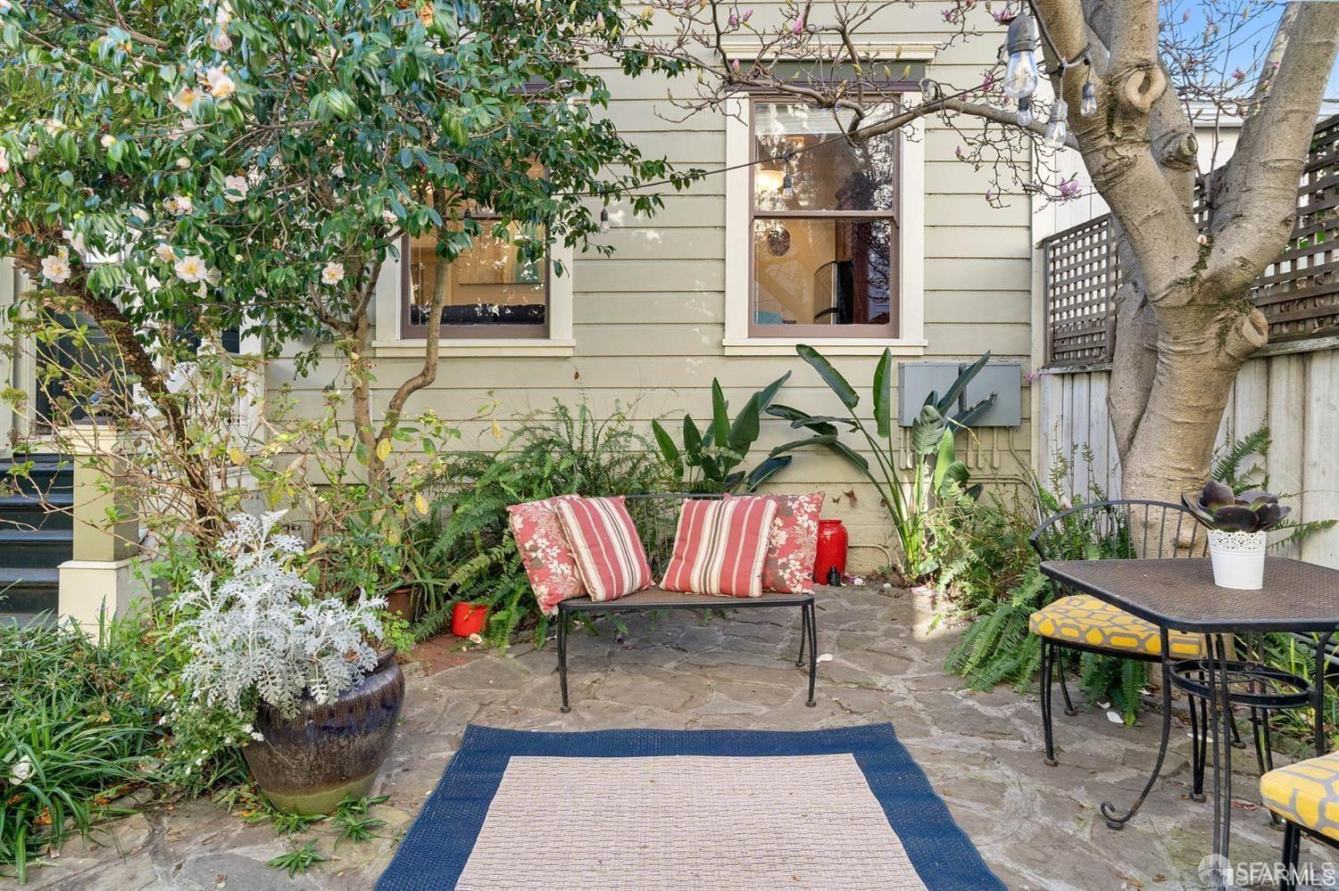 Detail Gallery Image 2 of 17 For 38 Landers St, San Francisco,  CA 94114 - 1 Beds | 1 Baths