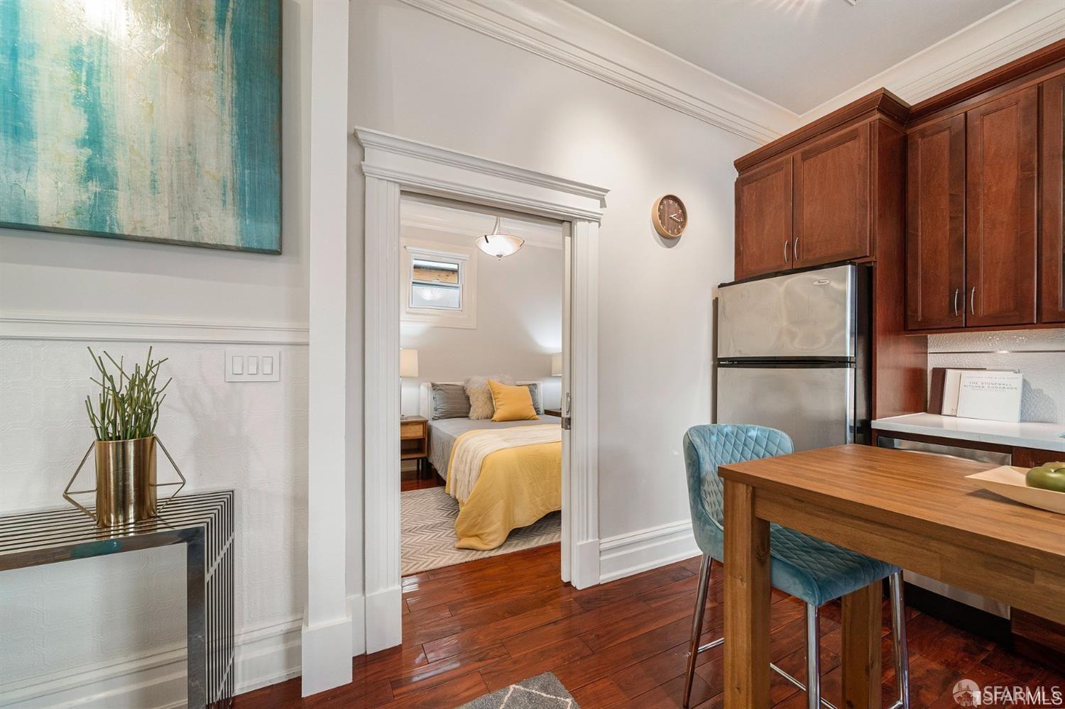 Detail Gallery Image 7 of 17 For 38 Landers St, San Francisco,  CA 94114 - 1 Beds | 1 Baths