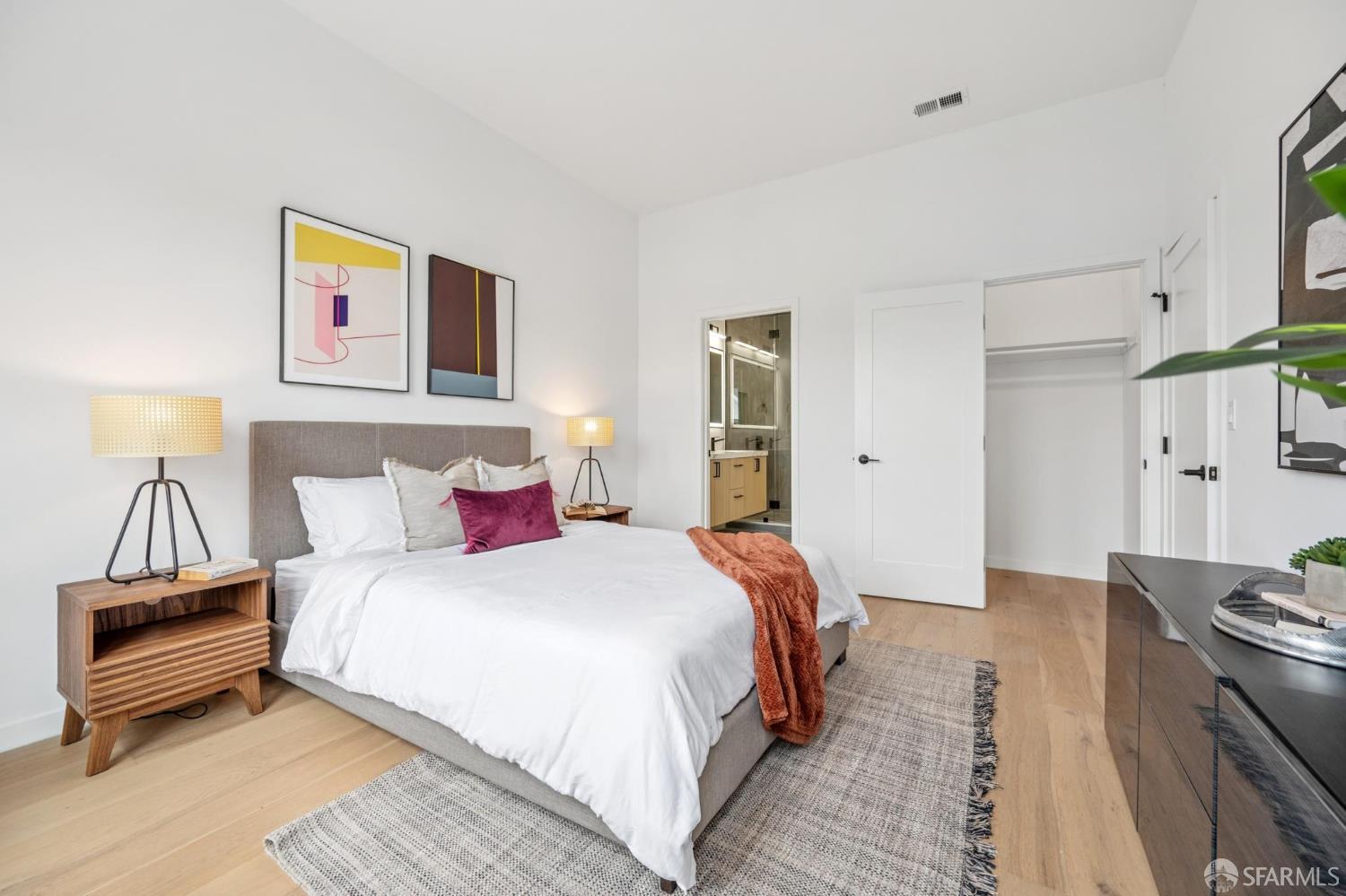Detail Gallery Image 12 of 20 For 1117 Guerrero St #5,  San Francisco,  CA 94110 - 1 Beds | 1/1 Baths