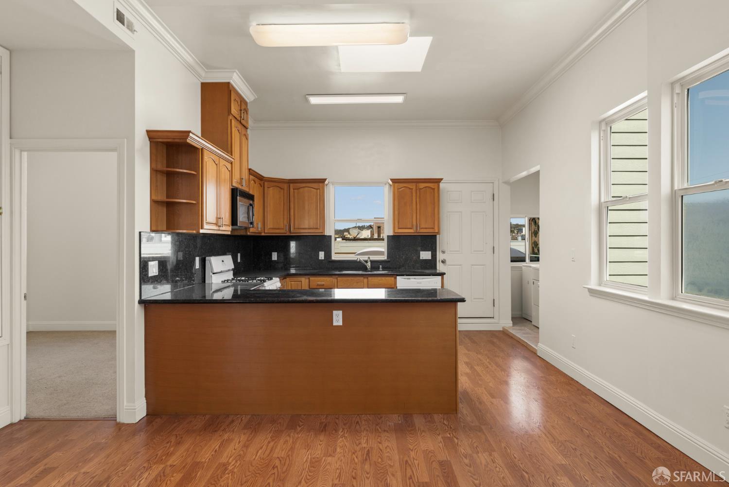 Detail Gallery Image 33 of 64 For 4108 Moraga St, San Francisco,  CA 94122 - – Beds | – Baths